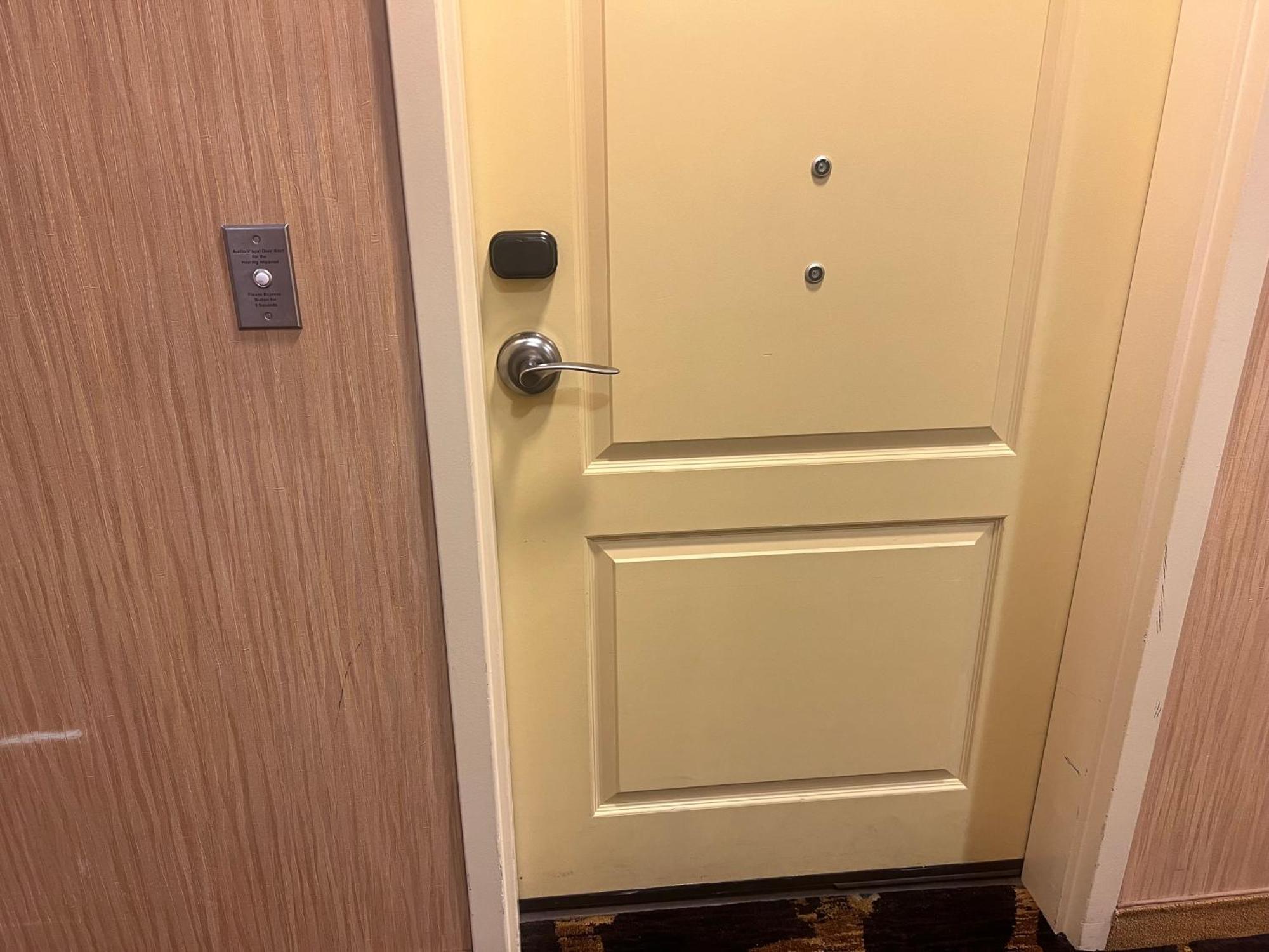 Queen Room with Two Queen Beds - Mobility and Hearing Access/Non-Smoking