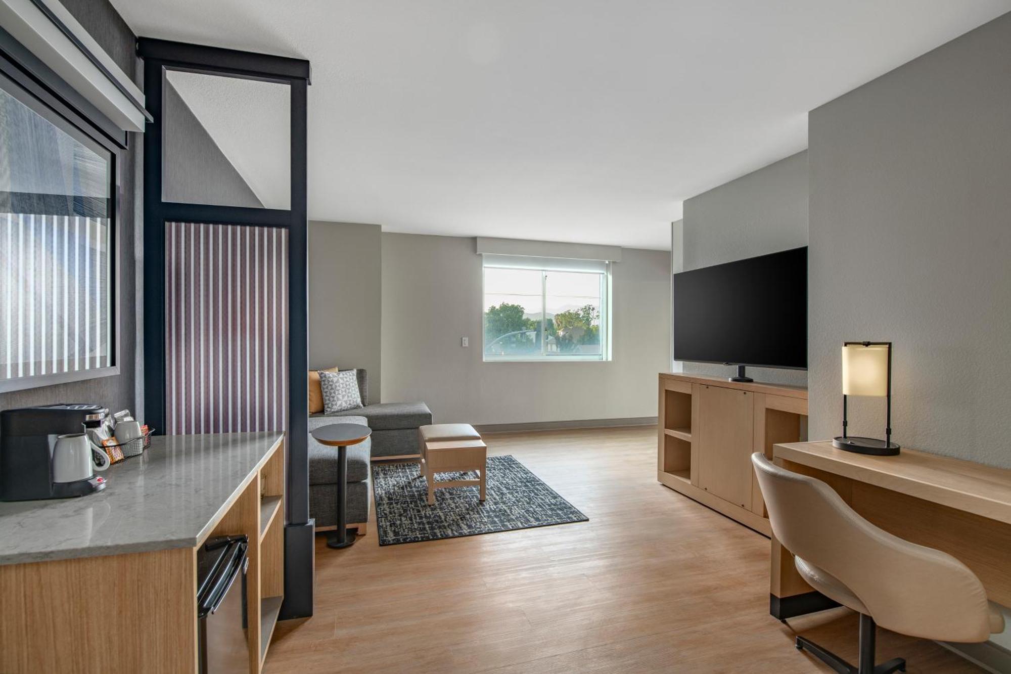 One-Bedroom King Suite Sofa Bed