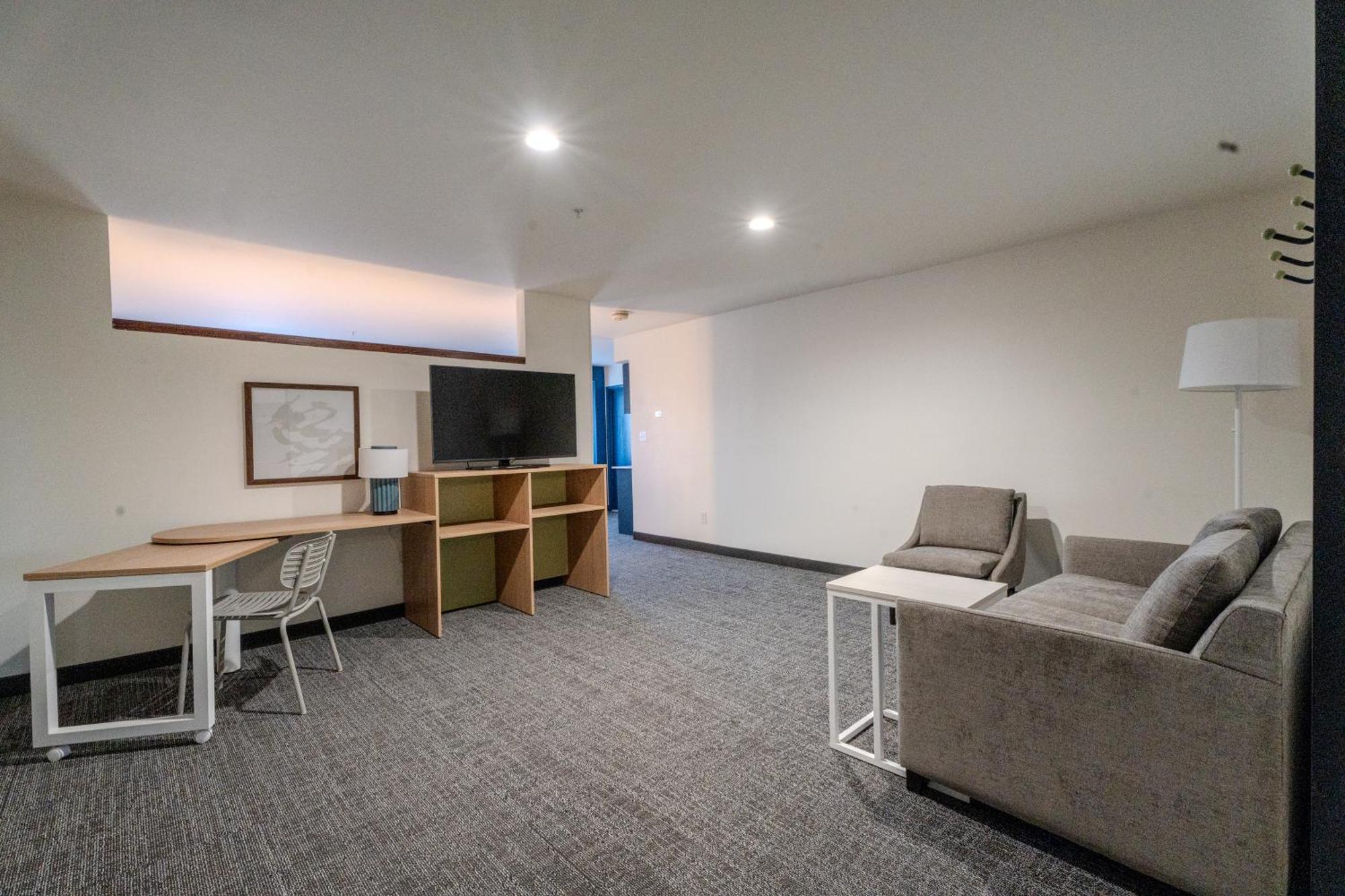 King Suite