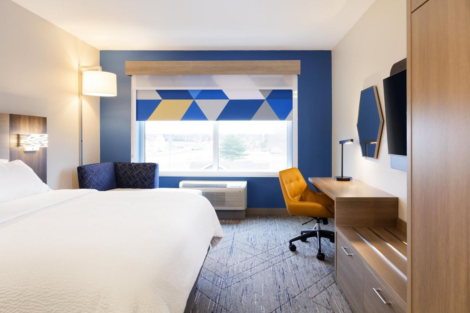 King Room - Mobility Access/Hearing Accessible