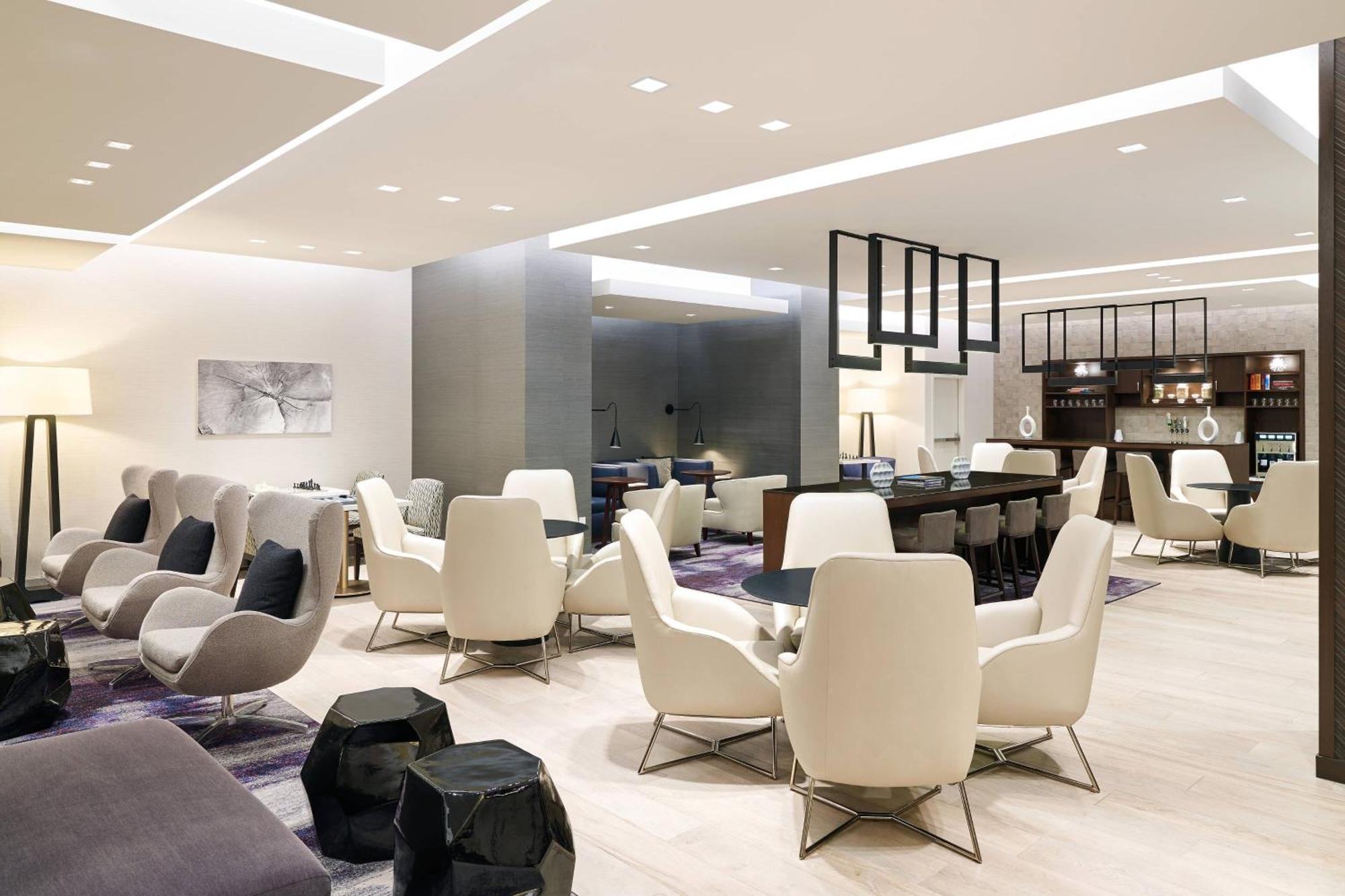 King or Double Room Concierge Level