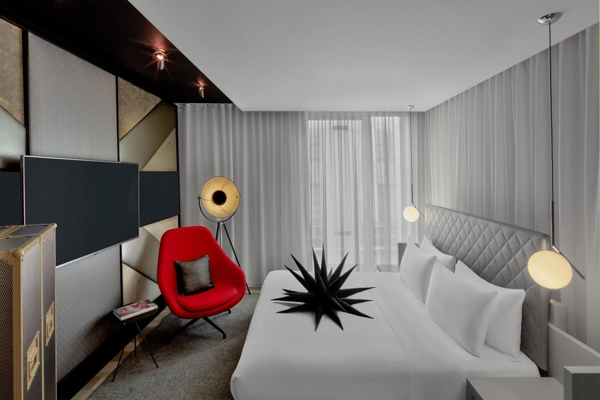 Standard King Room