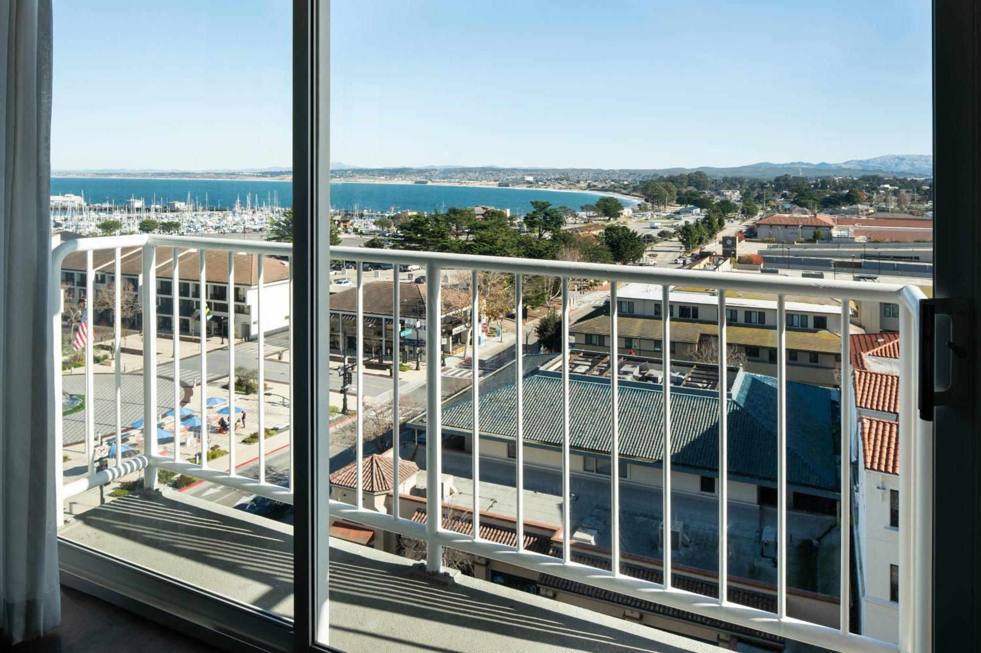 Double Room Bay View