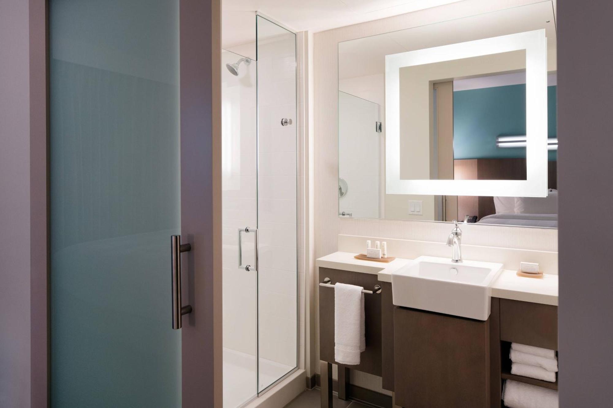 Corner Queen Suite with Sofa Bed View