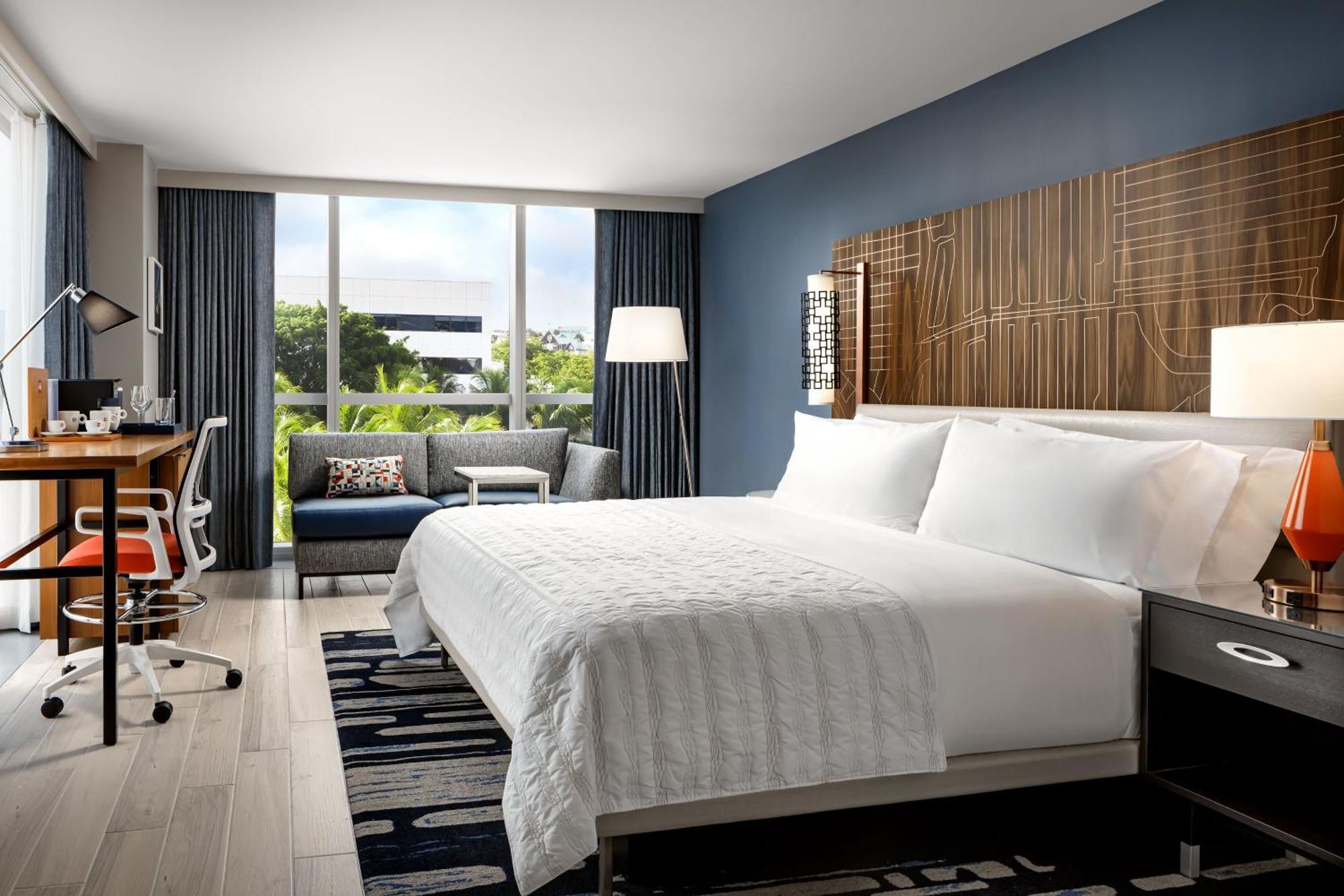 Deluxe Guest room 1 King