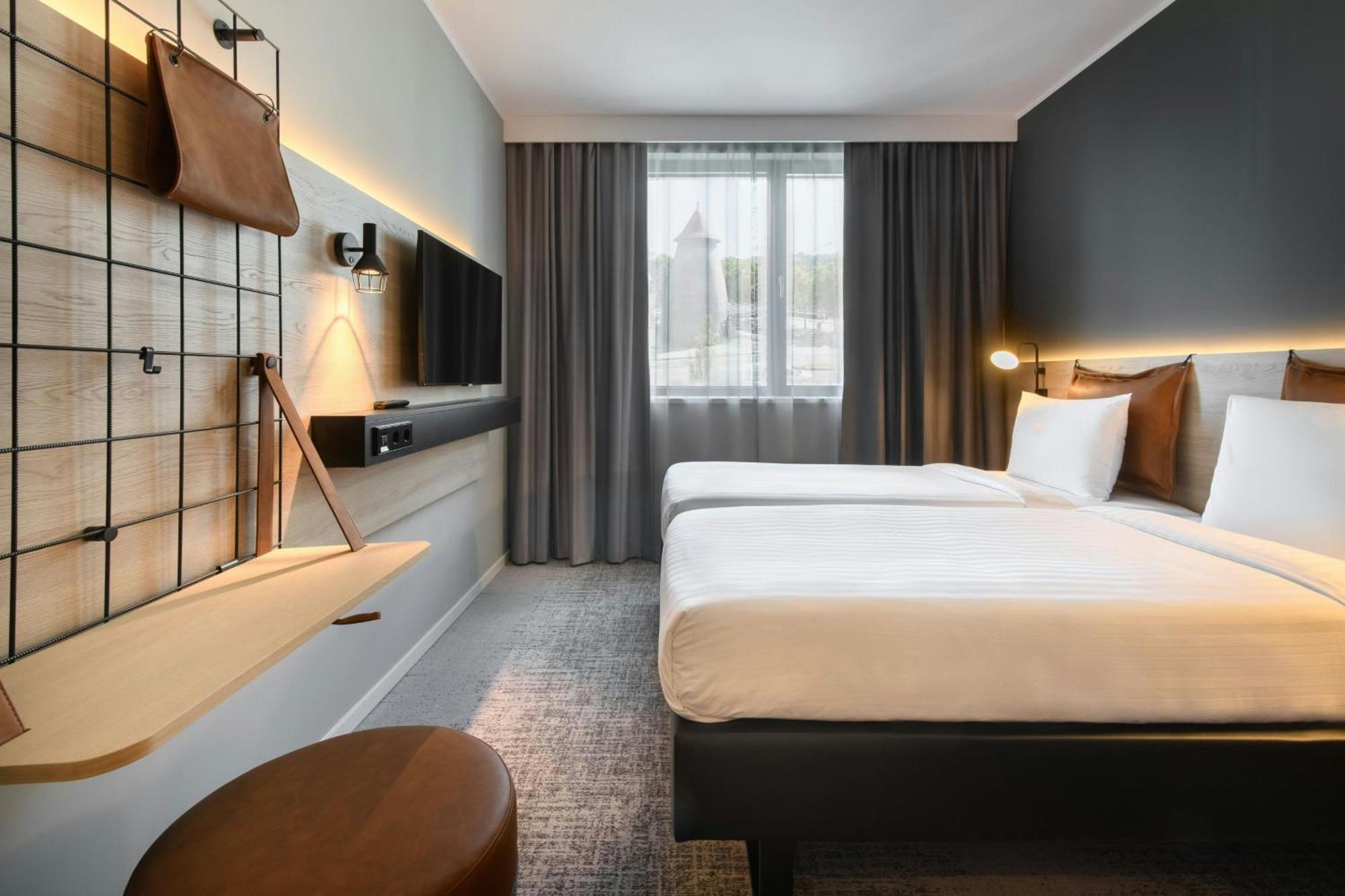 Moxy Sleeper Twin Room