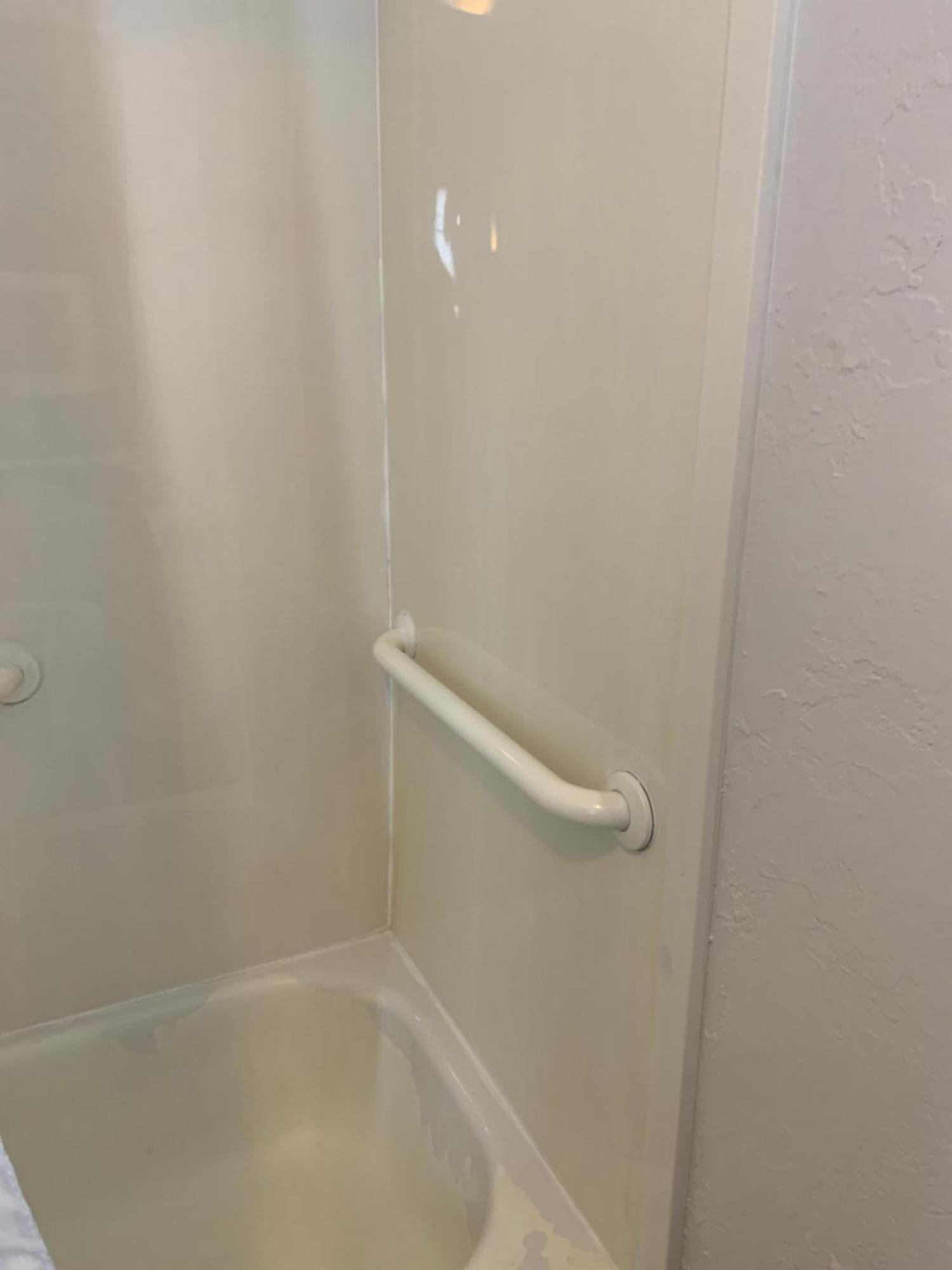 Queen Room Two Queen Beds Bath Tub Mobility Accessible or Non-Smoking