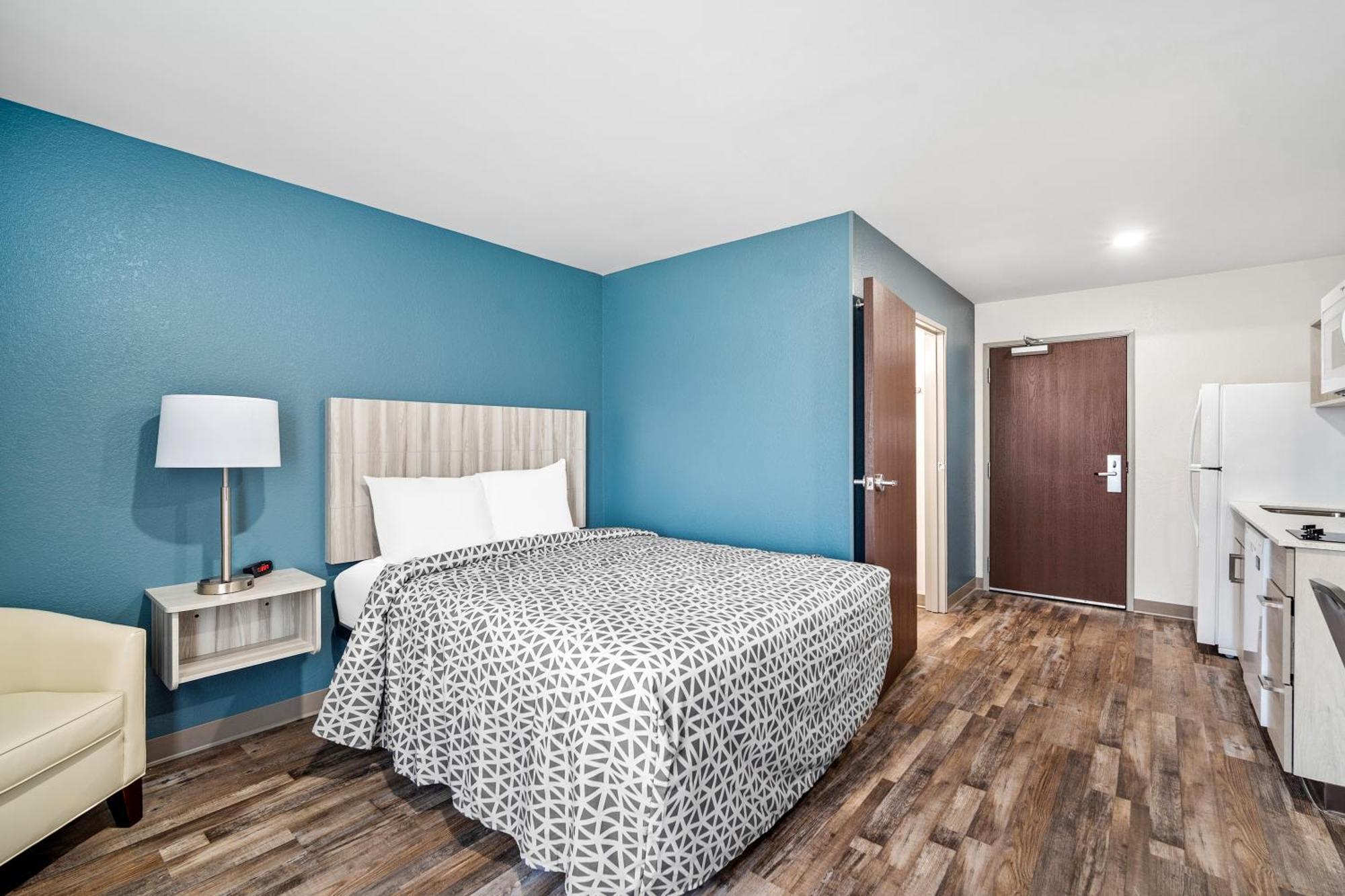 QUEEN SUITE