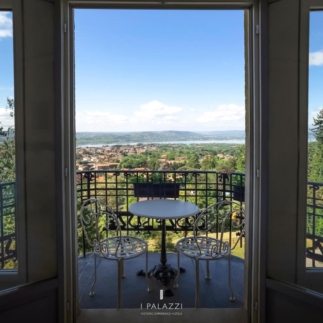 Double Room Lake View