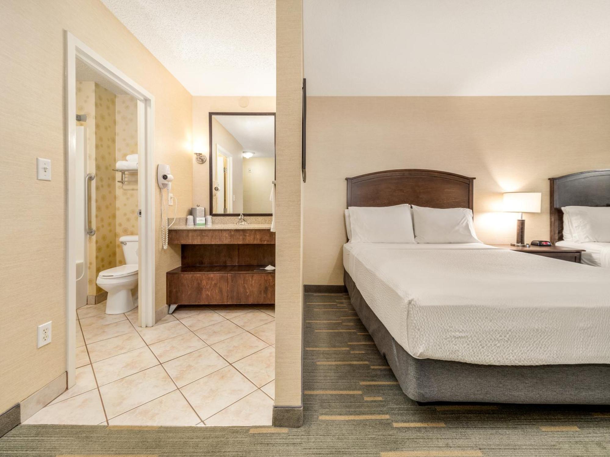 Standard Room Two Queen Beds