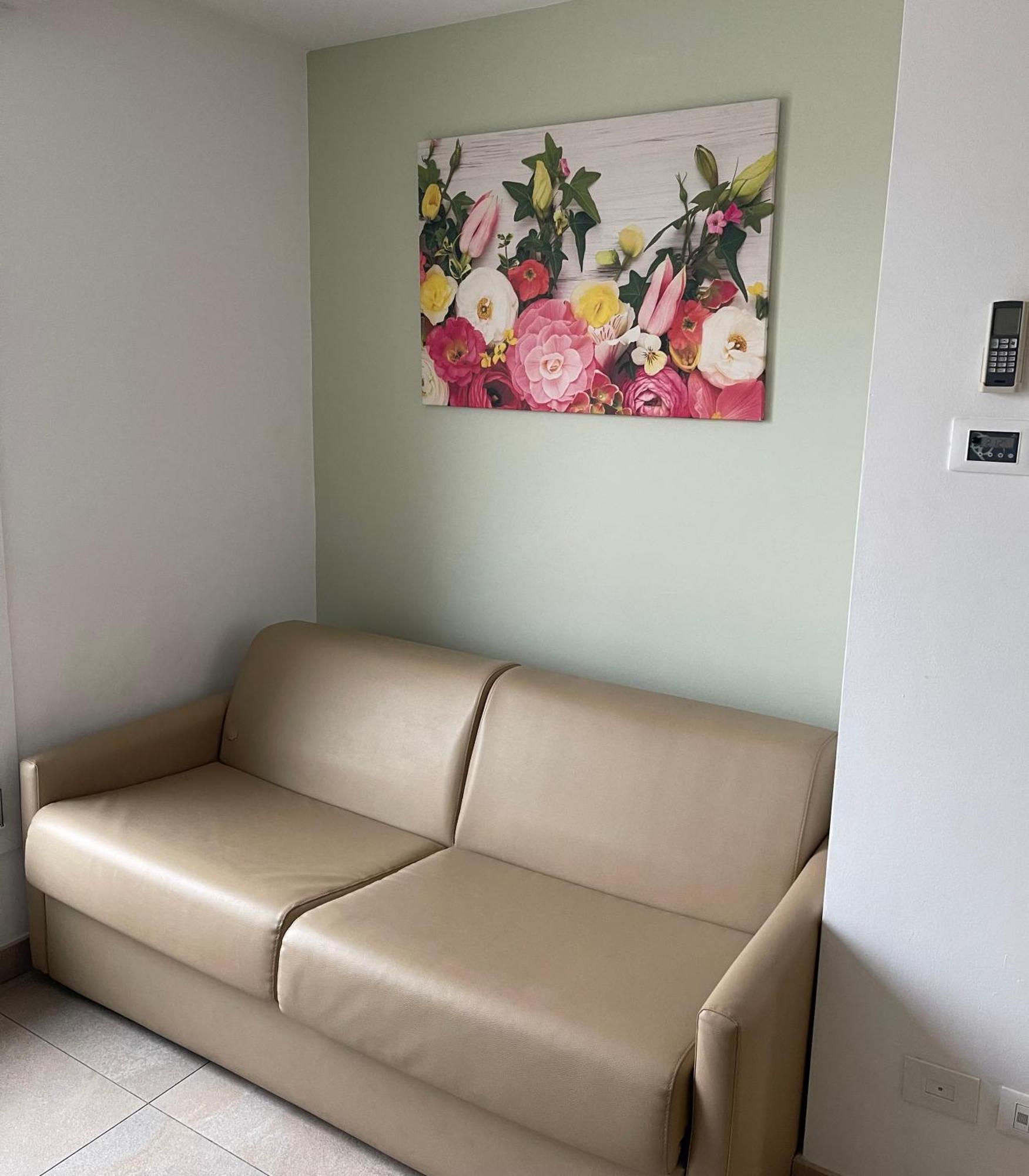 One-Bedroom Apartment Terrace