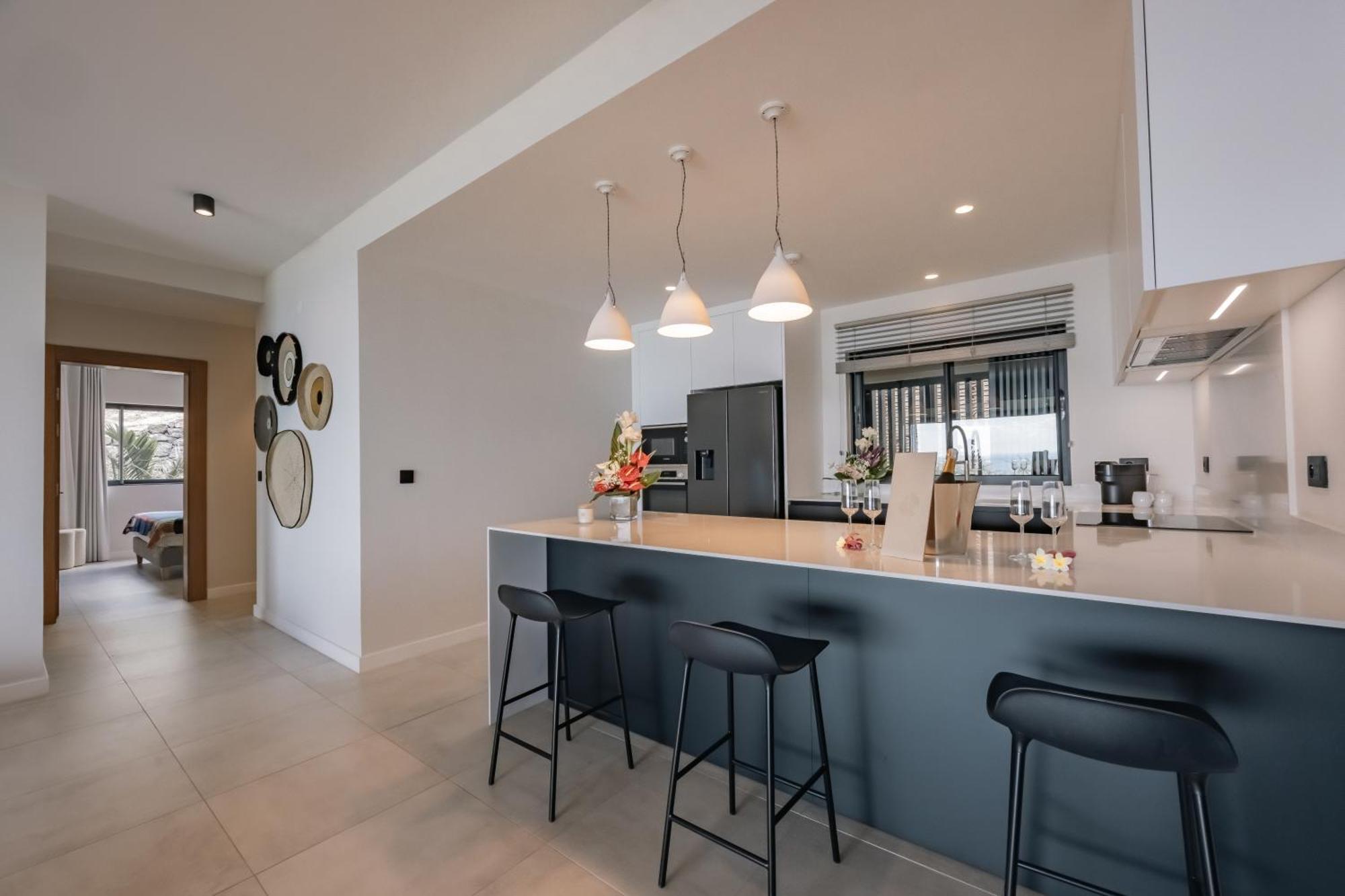 Legend Premium Suite Oceanview & Pool