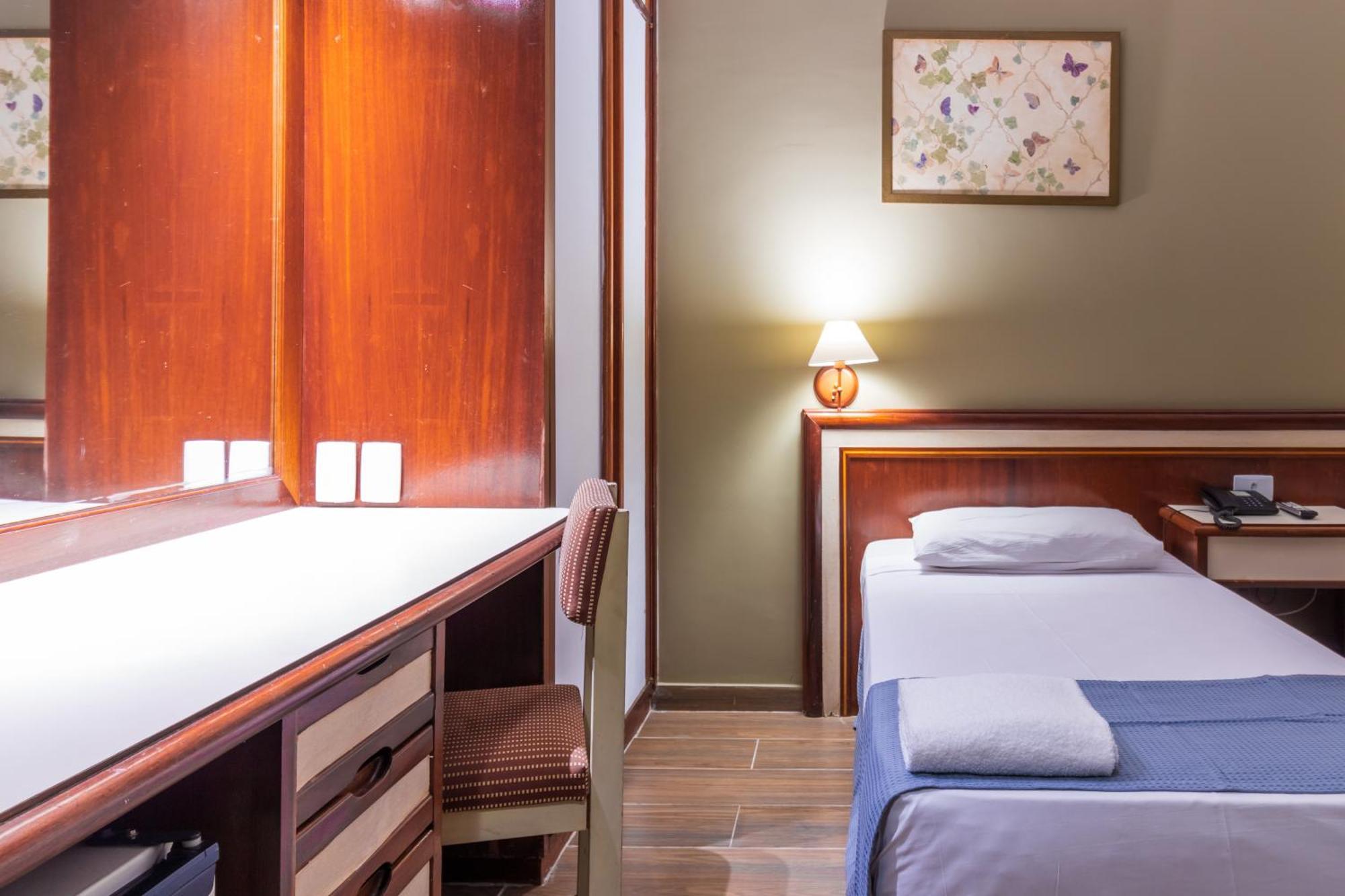 Quarto Standard com 2 Camas de Solteiro