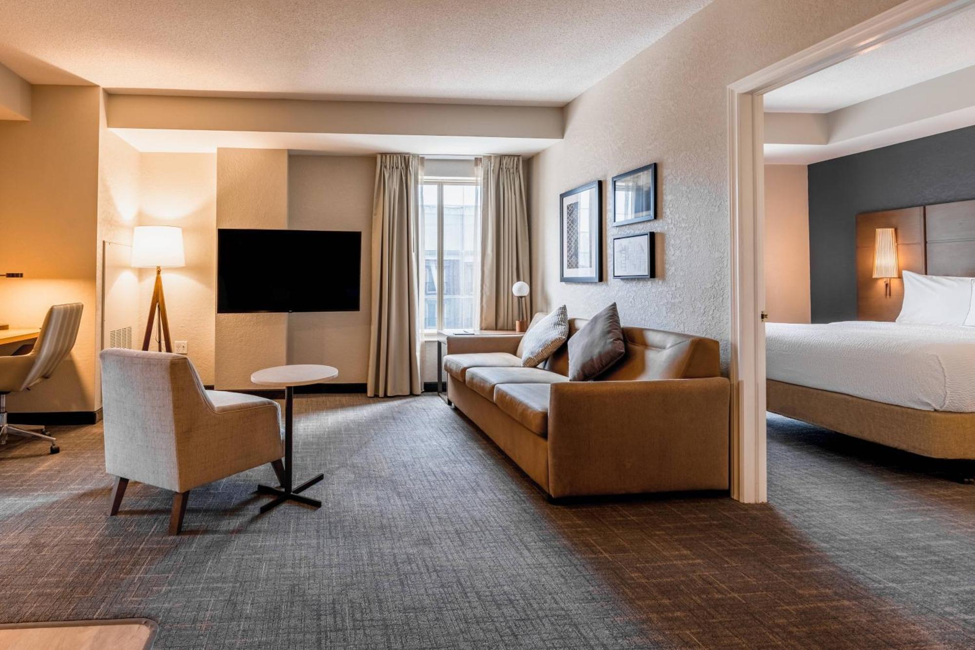 Two-Bedroom Queen Suite Sofa Bed