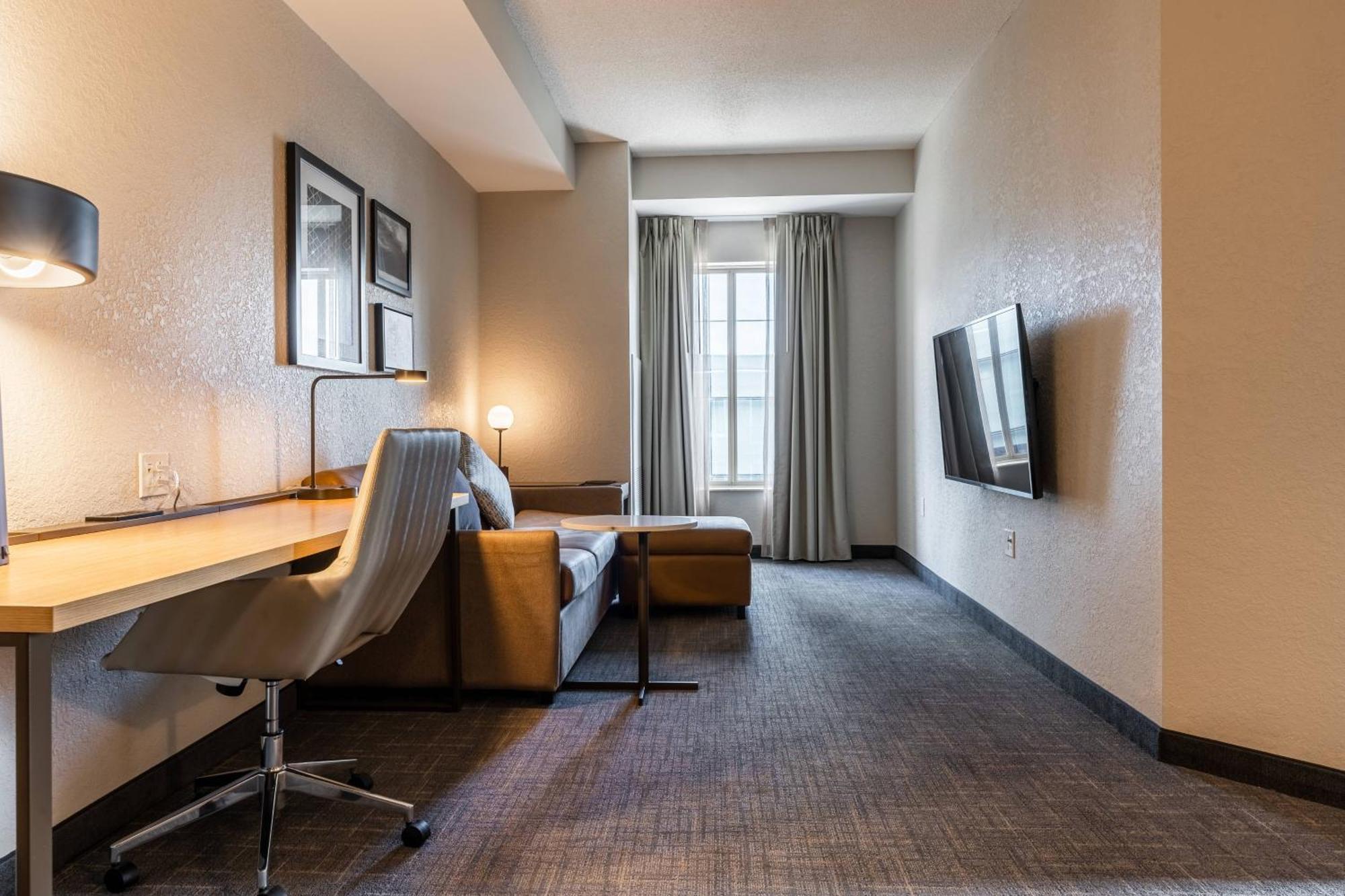 One-Bedroom King Suite Sofa Bed