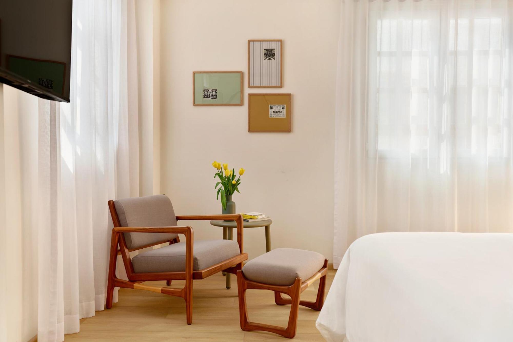 Queen Suite