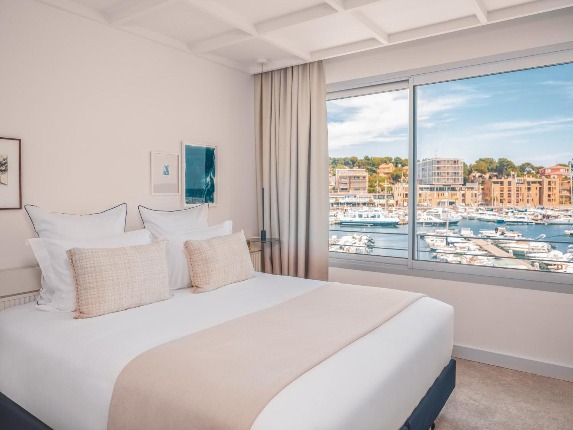 Superior Double Room Sea View,1637550559:JPEG