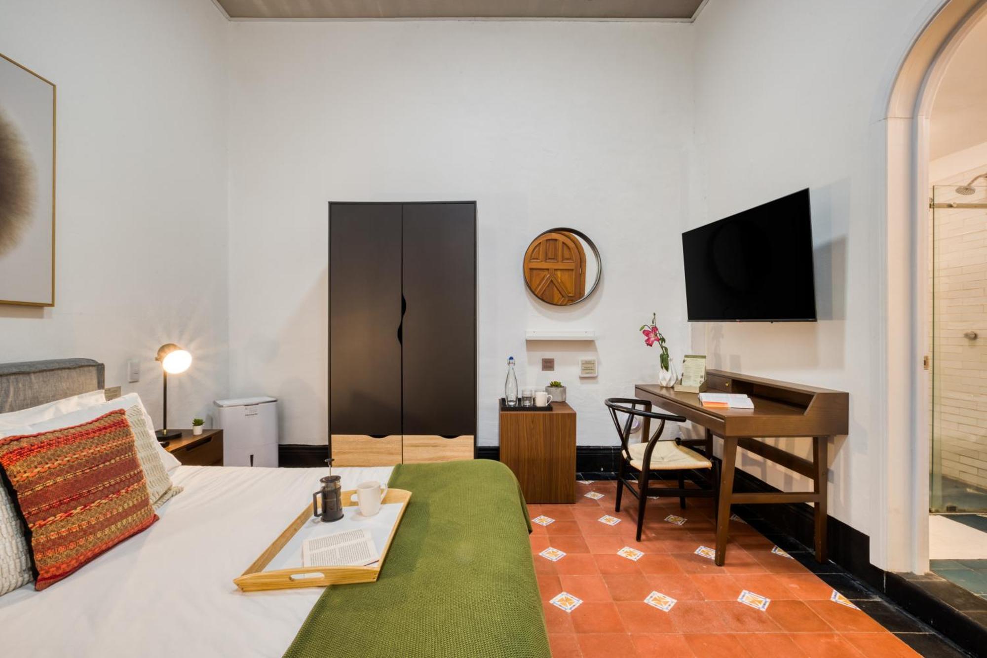 Queen Room