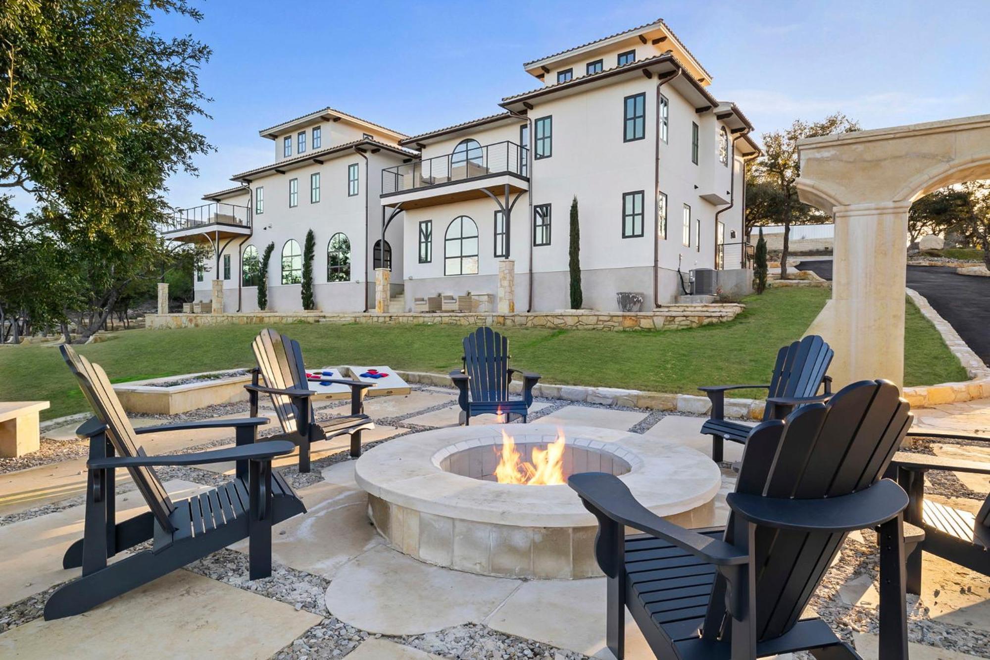 Villa