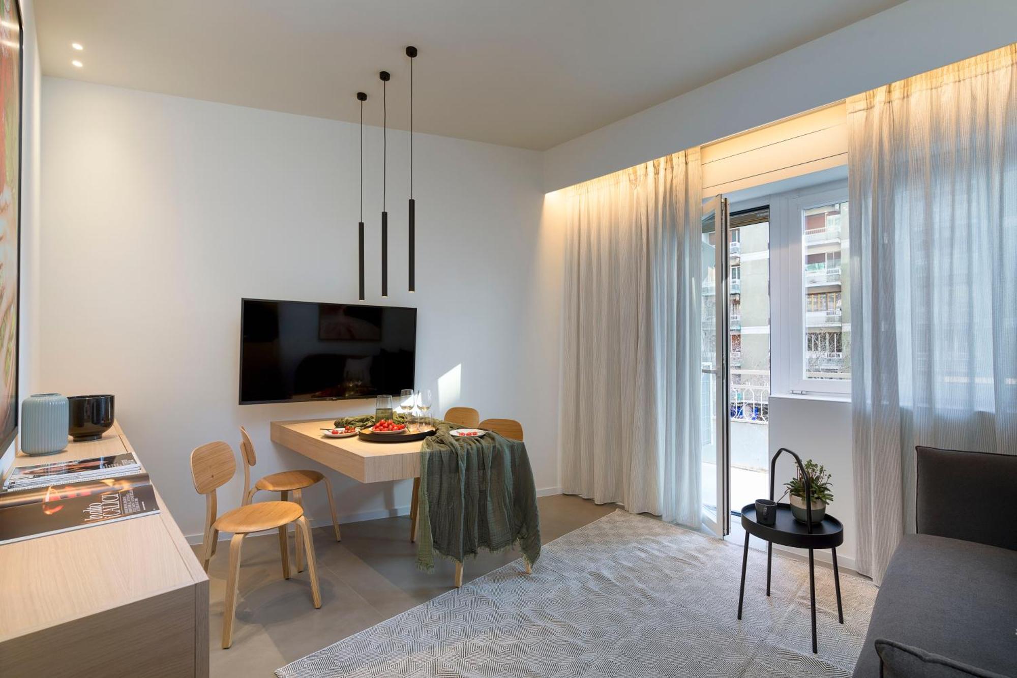 Deluxe Apartment