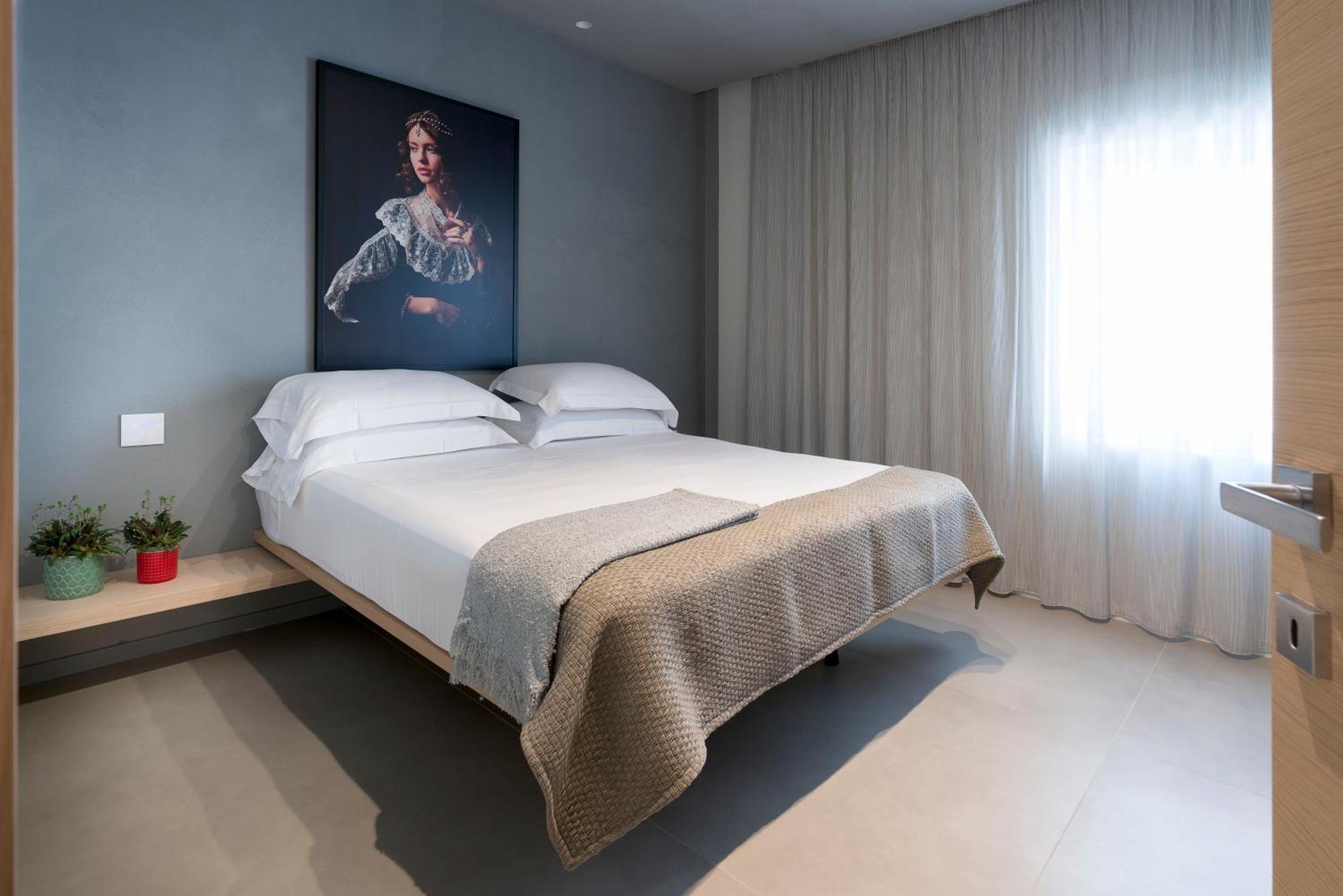 Standard Apartment