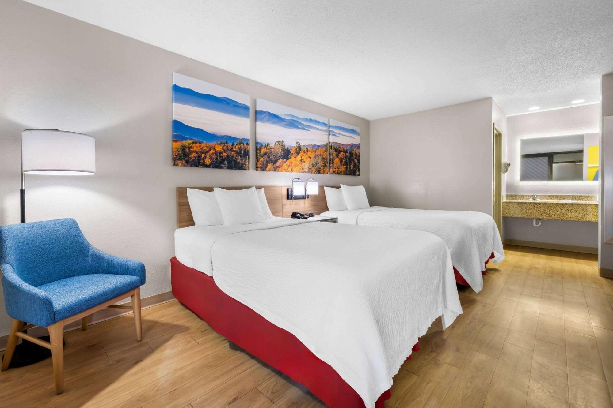 Double Room Two Double Beds Smoking