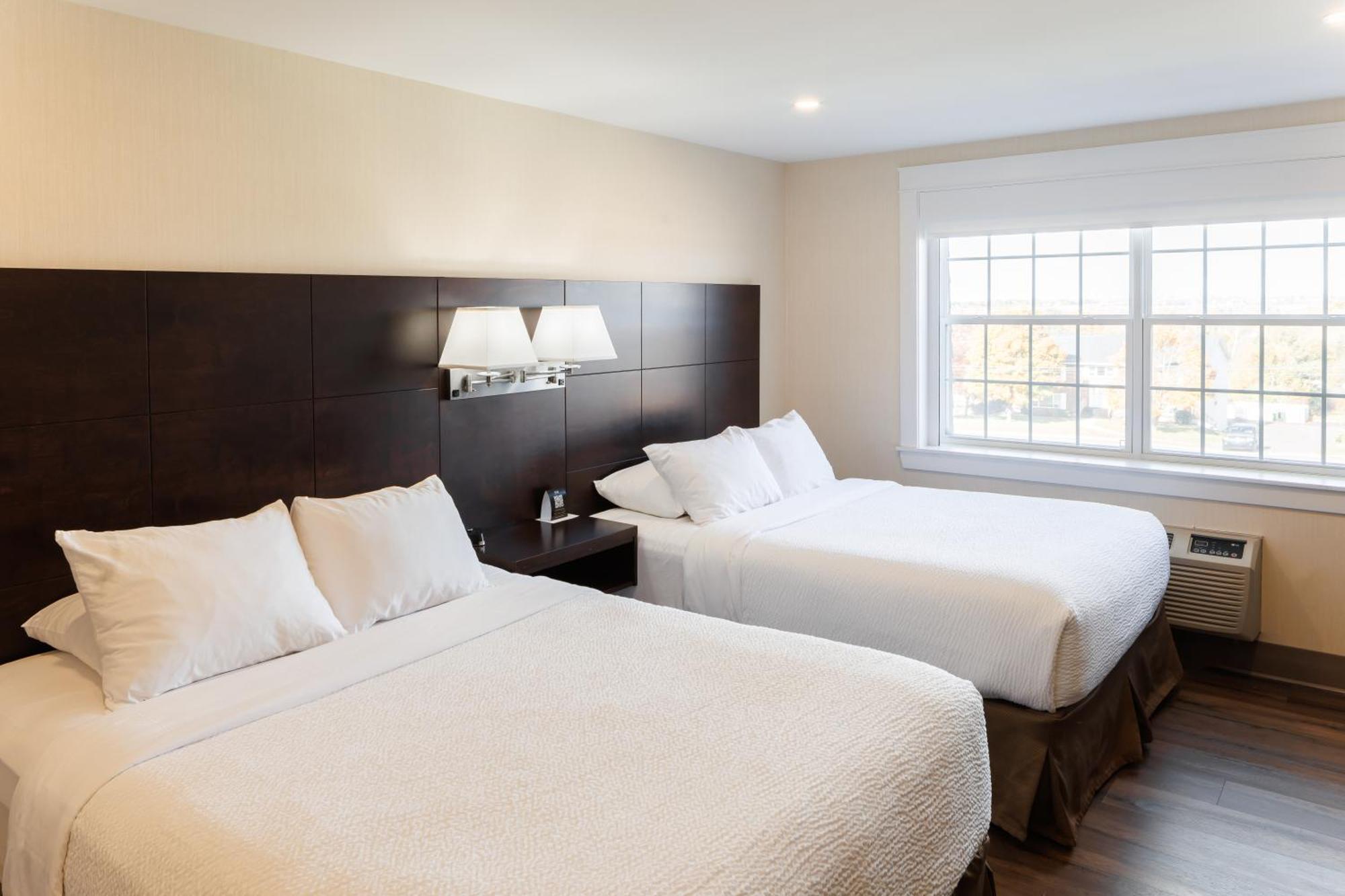 Queen Room Two Queen Beds