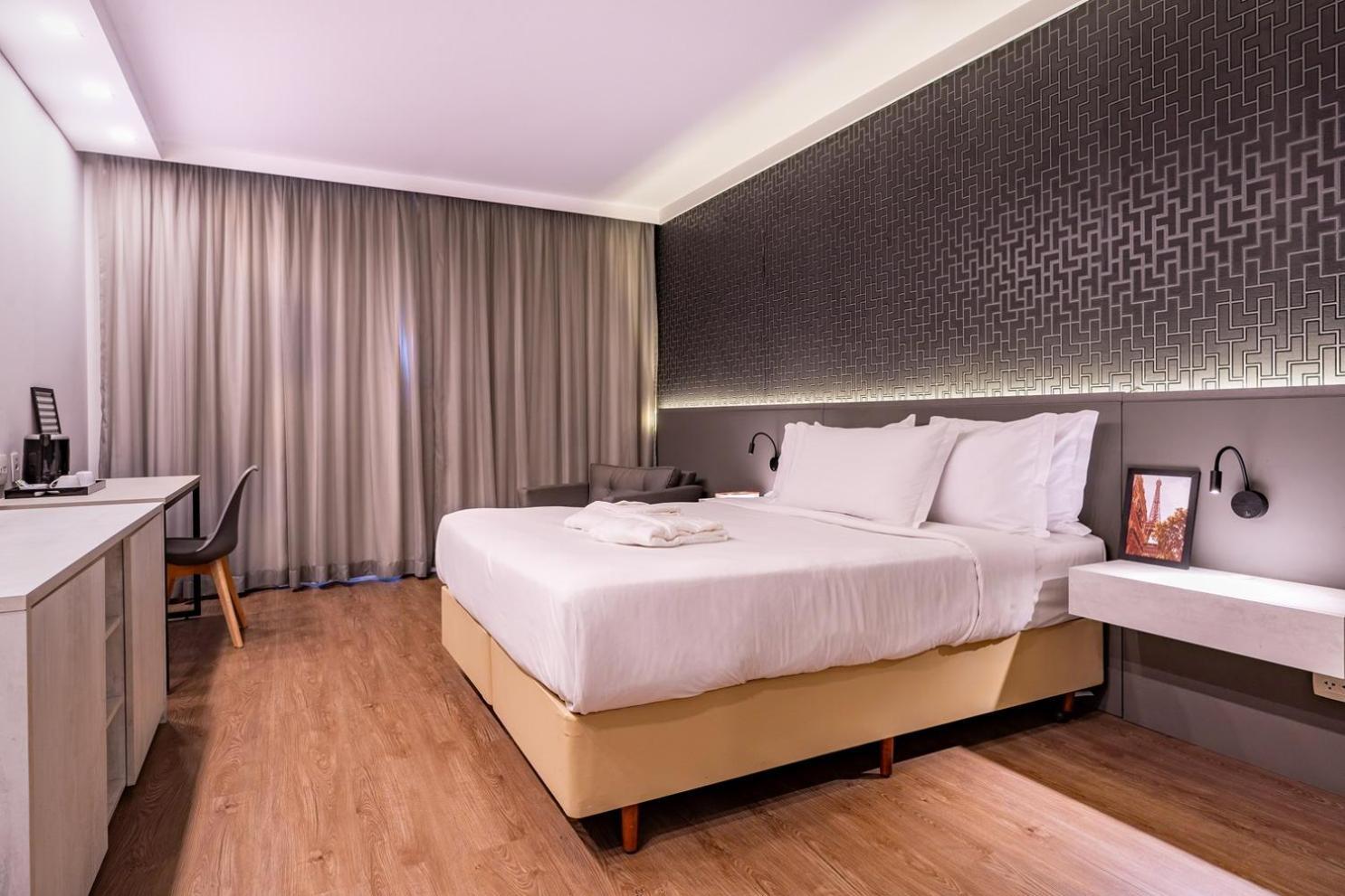 Premium Double Room 1 Queen Bed,1638481109:JPEG