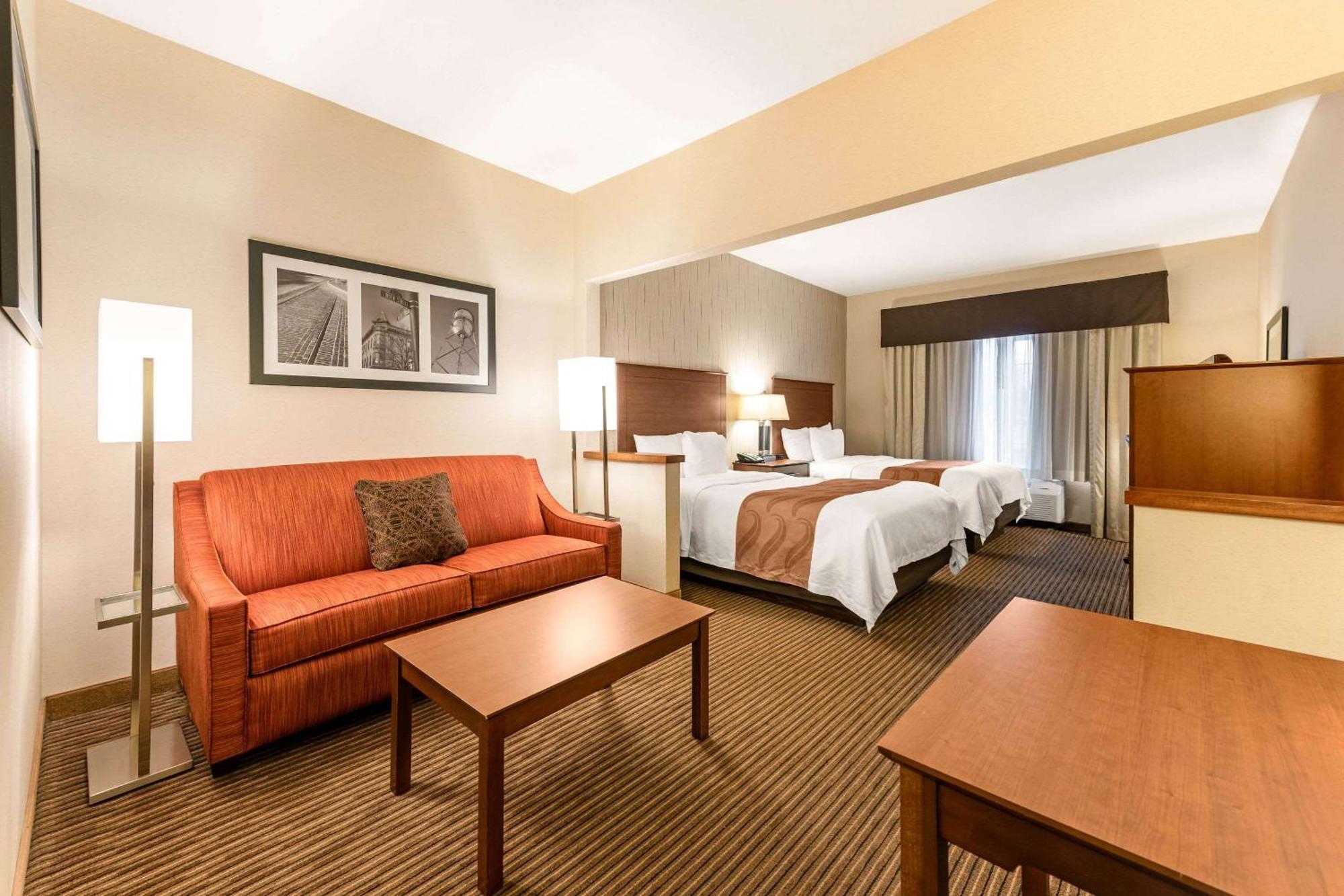 Suite Two Double Beds Accessible or Non-Smoking