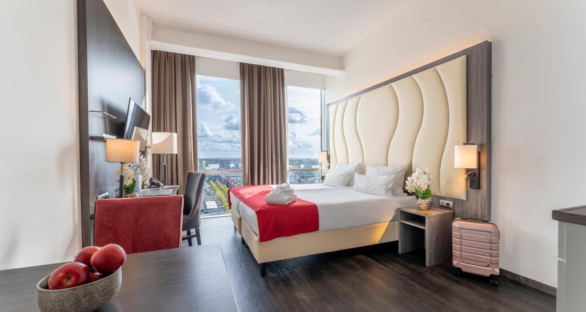 Comfort Twin Room Kitchenette