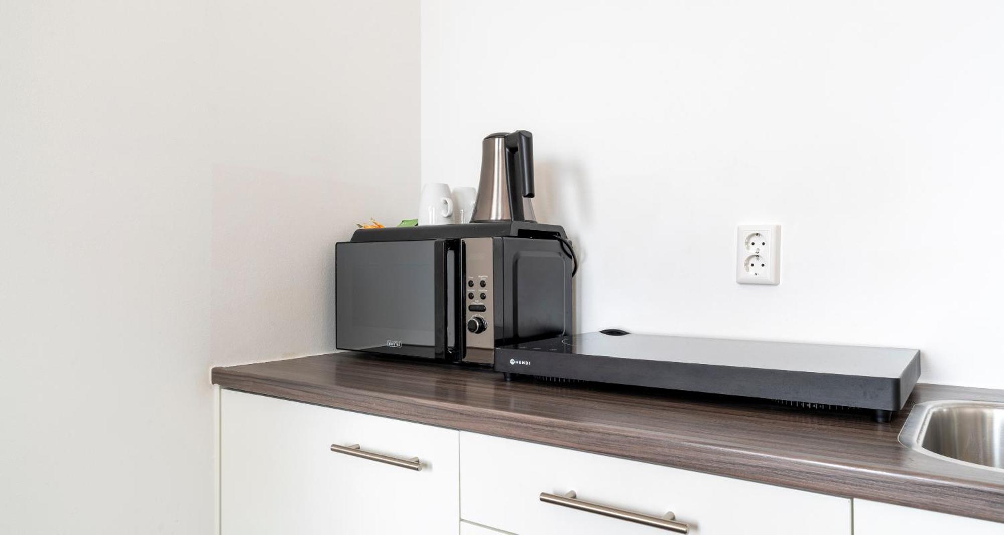 Comfort Twin Room Kitchenette