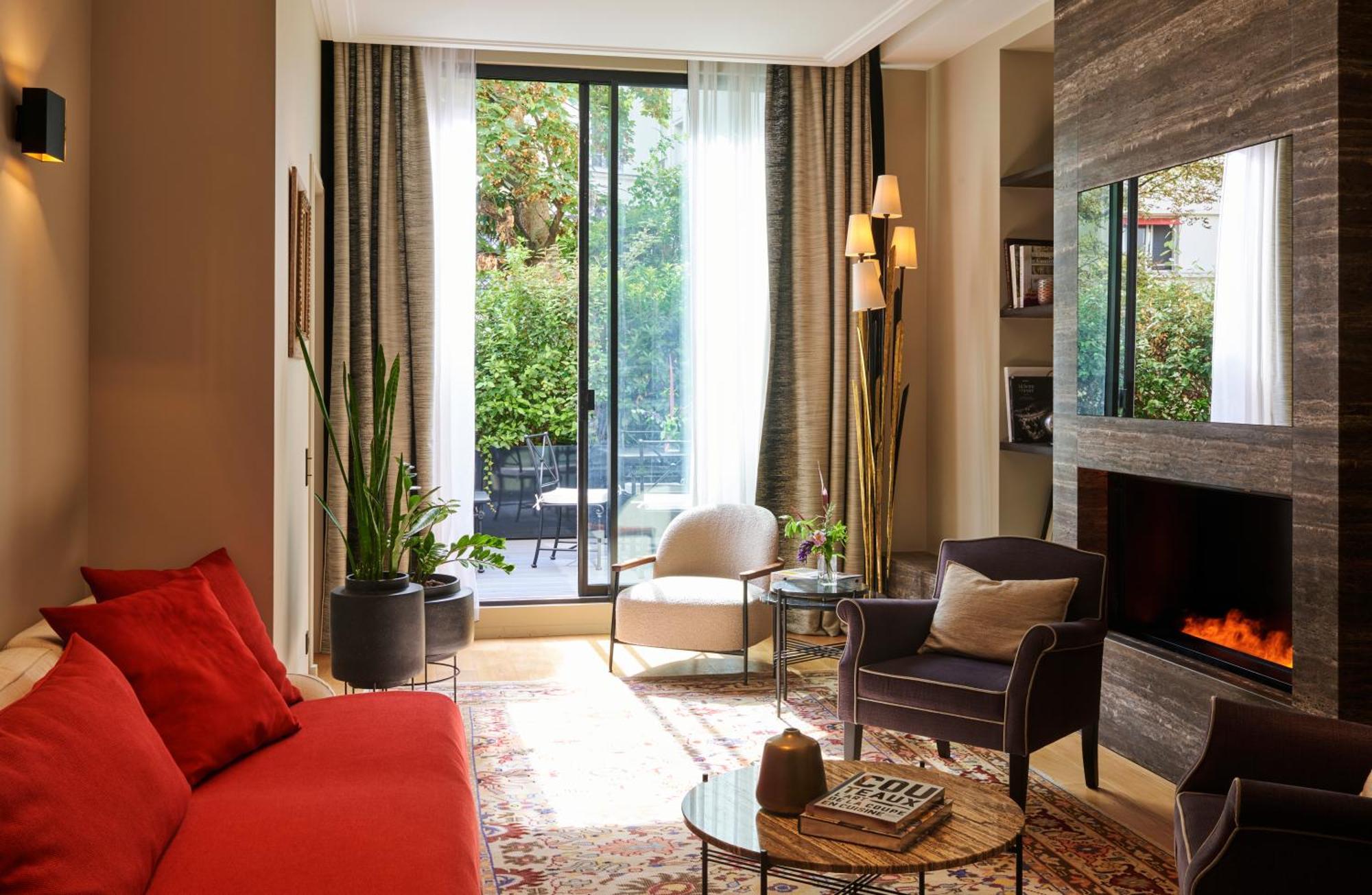 Sacha Guitry Apartment Terrace
