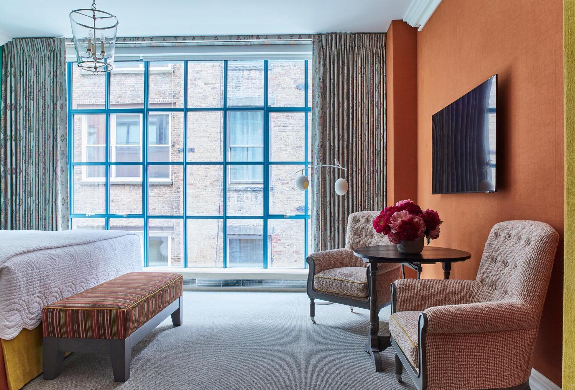 Superior King Room