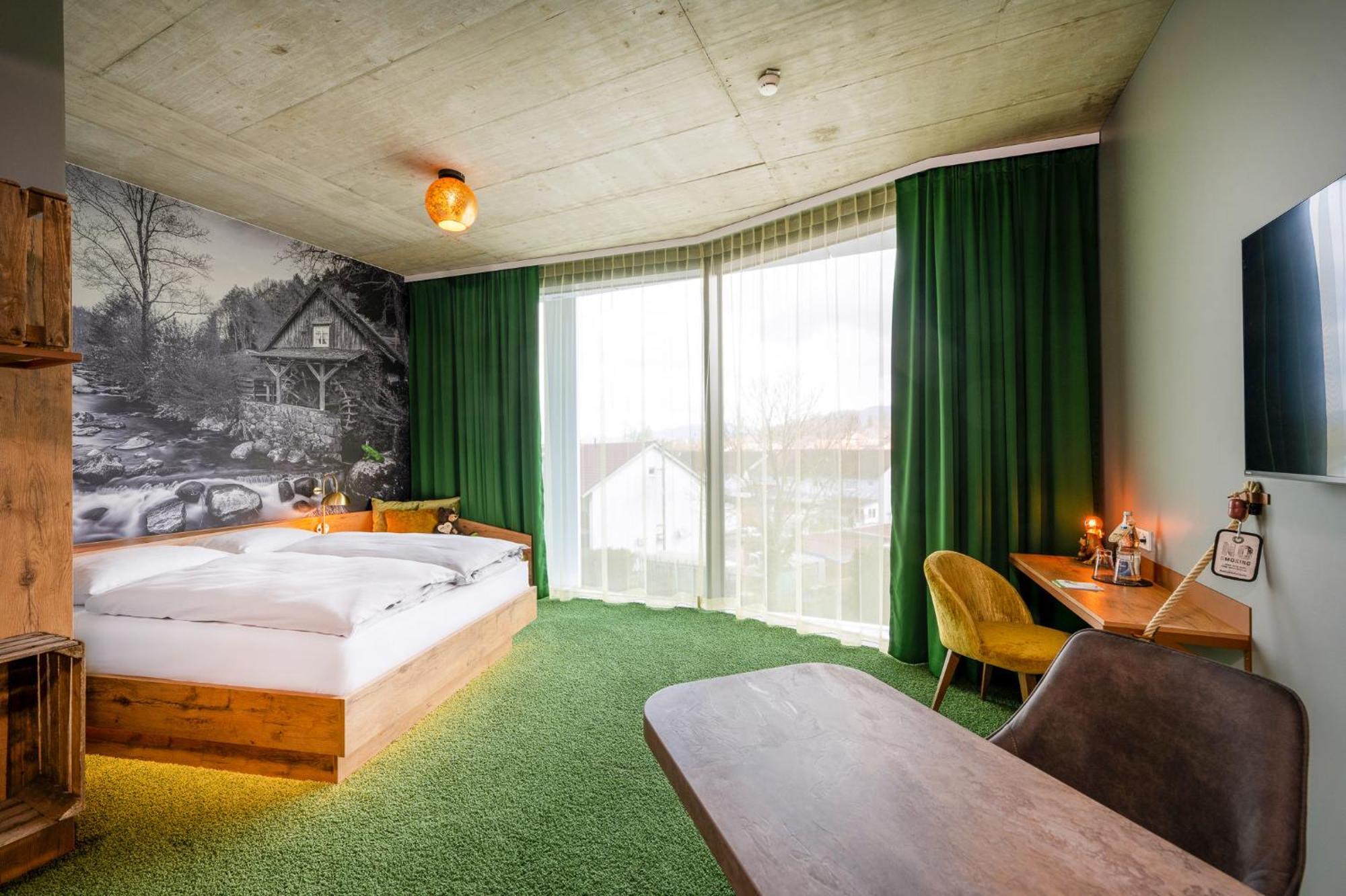 Doppelzimmer „ROOMY" mit Küchenzeile