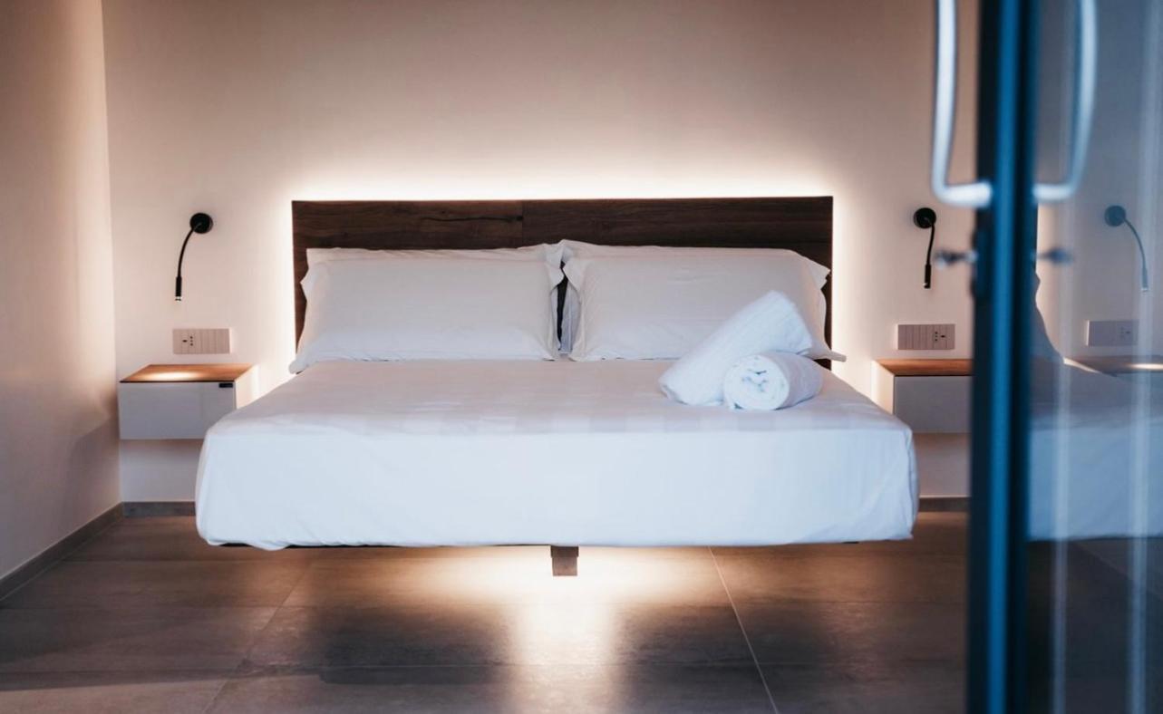 Standard Double Room,1639526167:JPEG