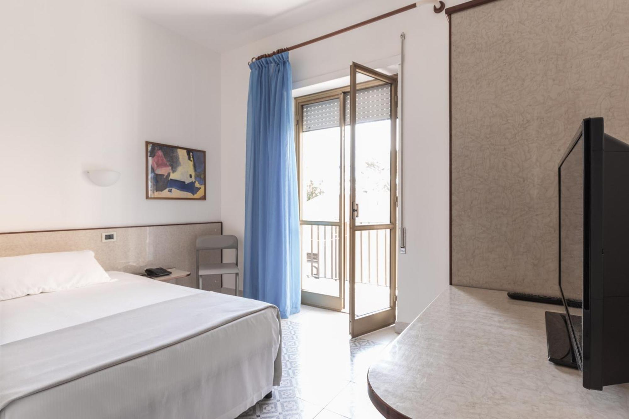 Single Room,1639551076:JPEG
