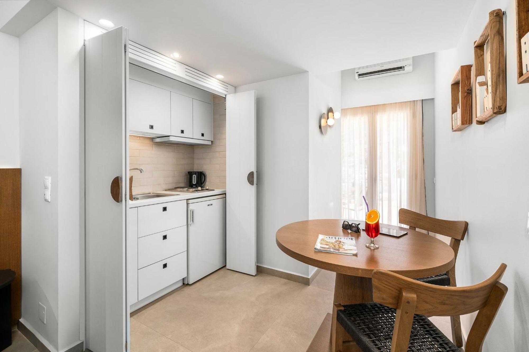 Suite met Uitzicht op het Zwembad