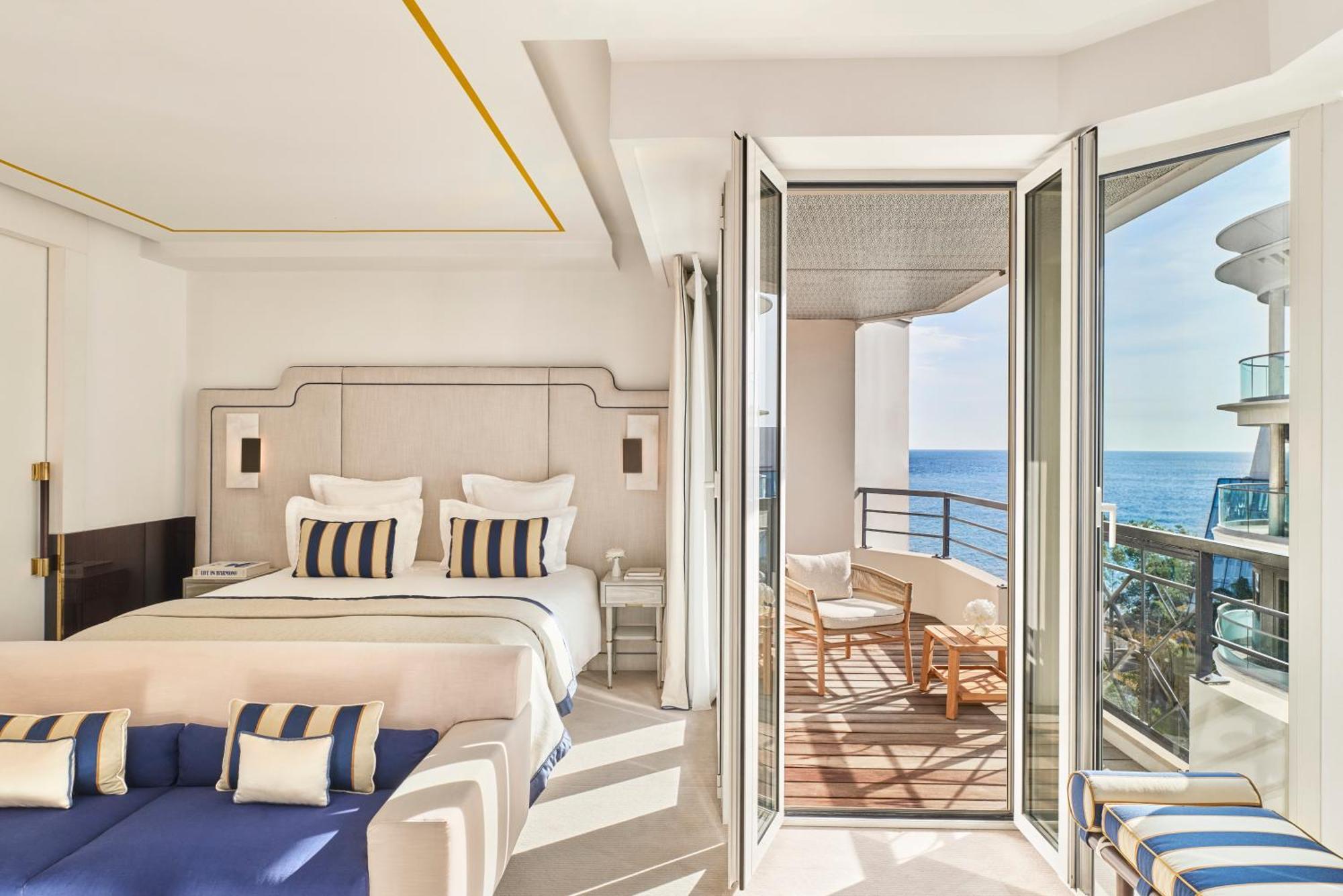 Junior Suite Partial Sea View