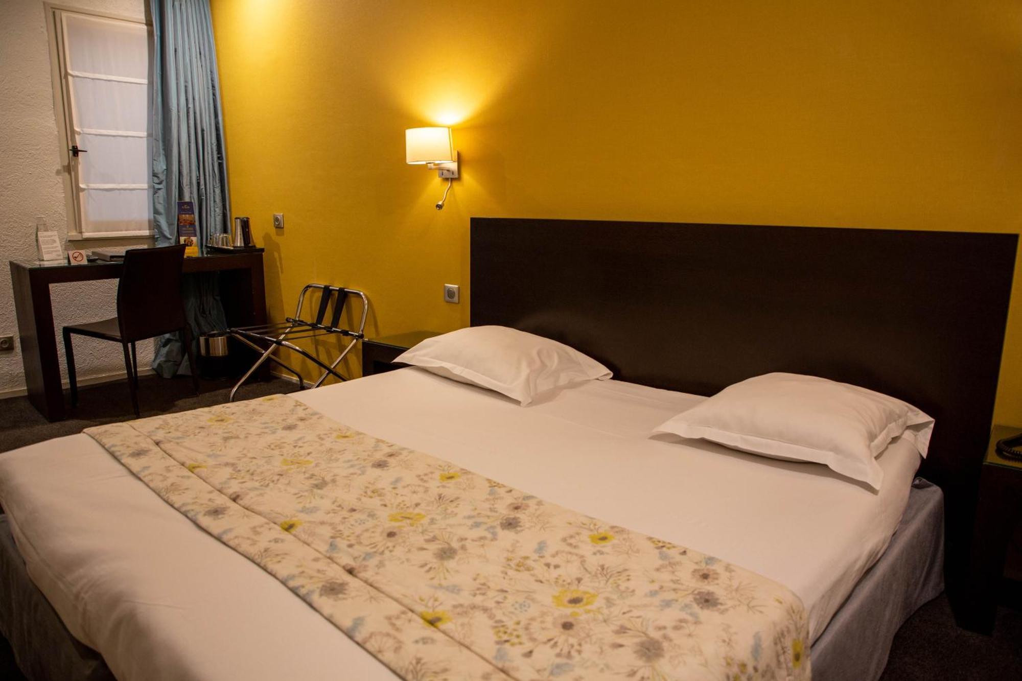 Classic Double or Twin Room,1641011554:JPEG