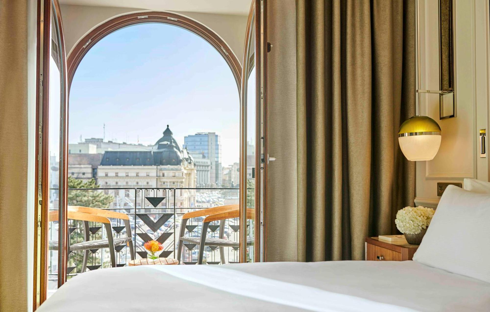 Classic King Room Balcony
