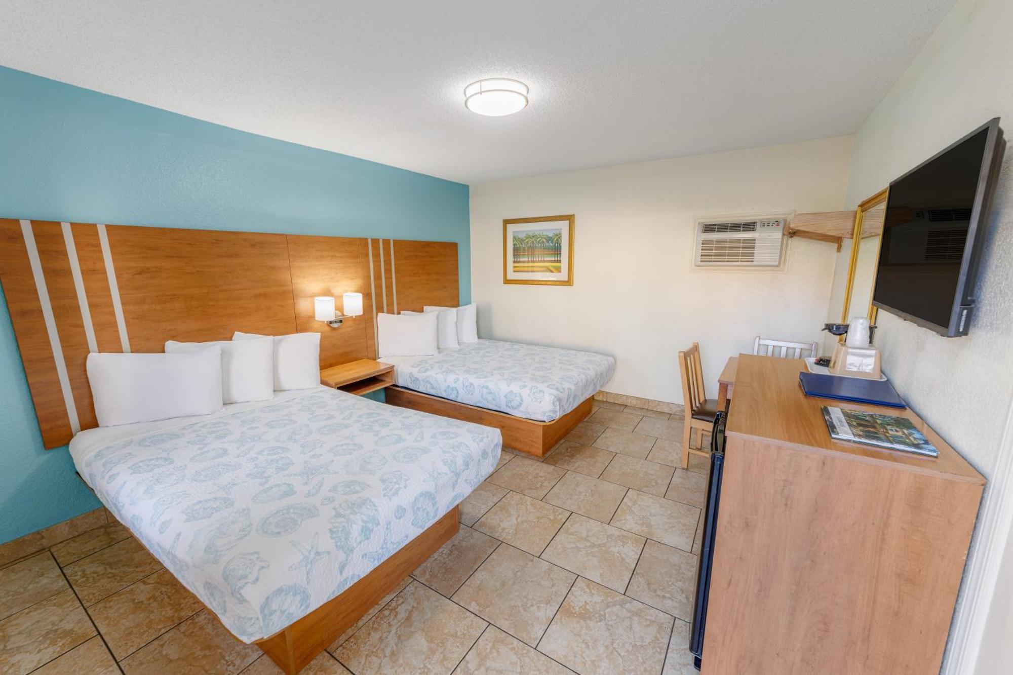 Queen Room Two Queen Beds