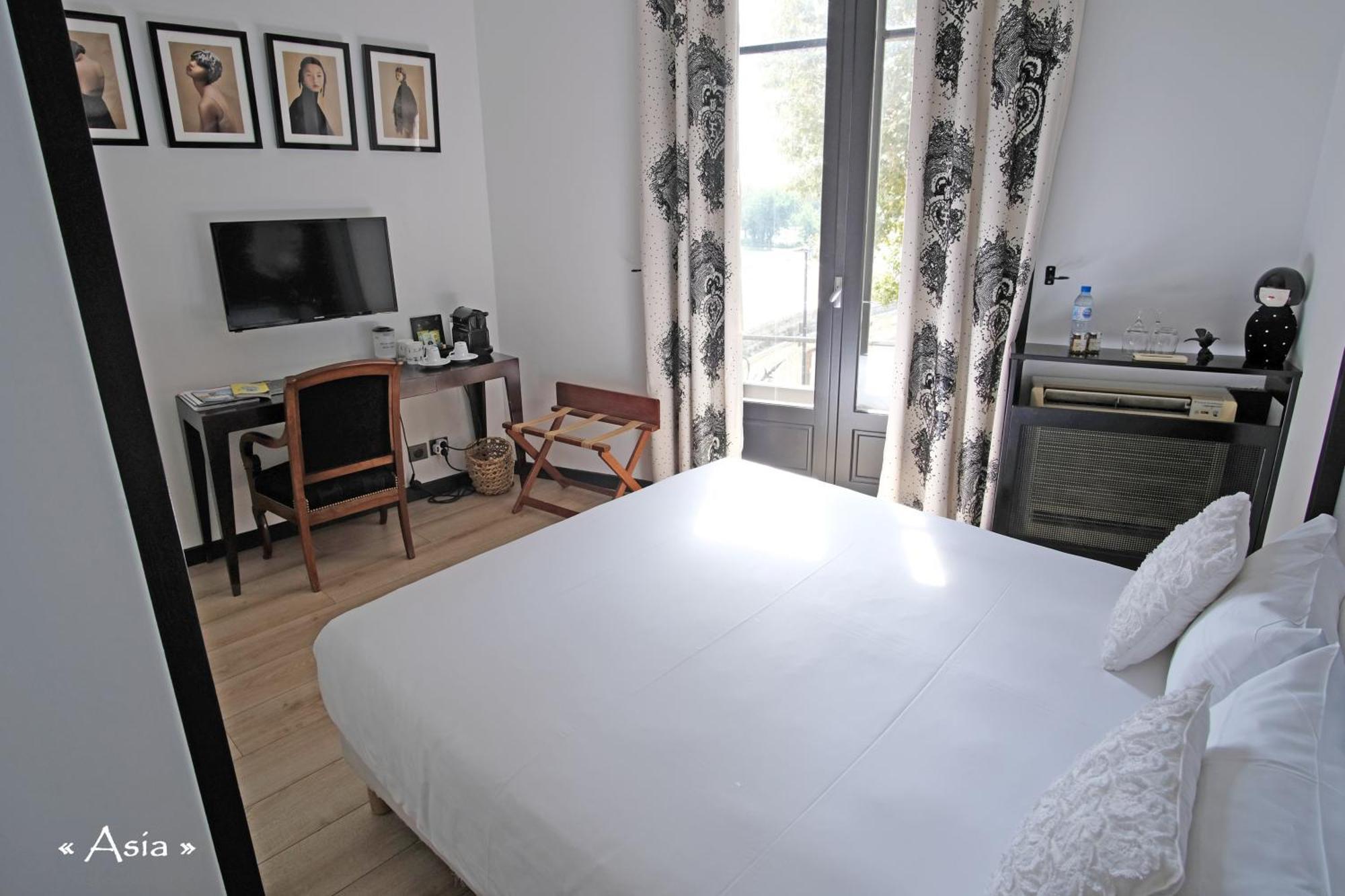 Classic Double Room
