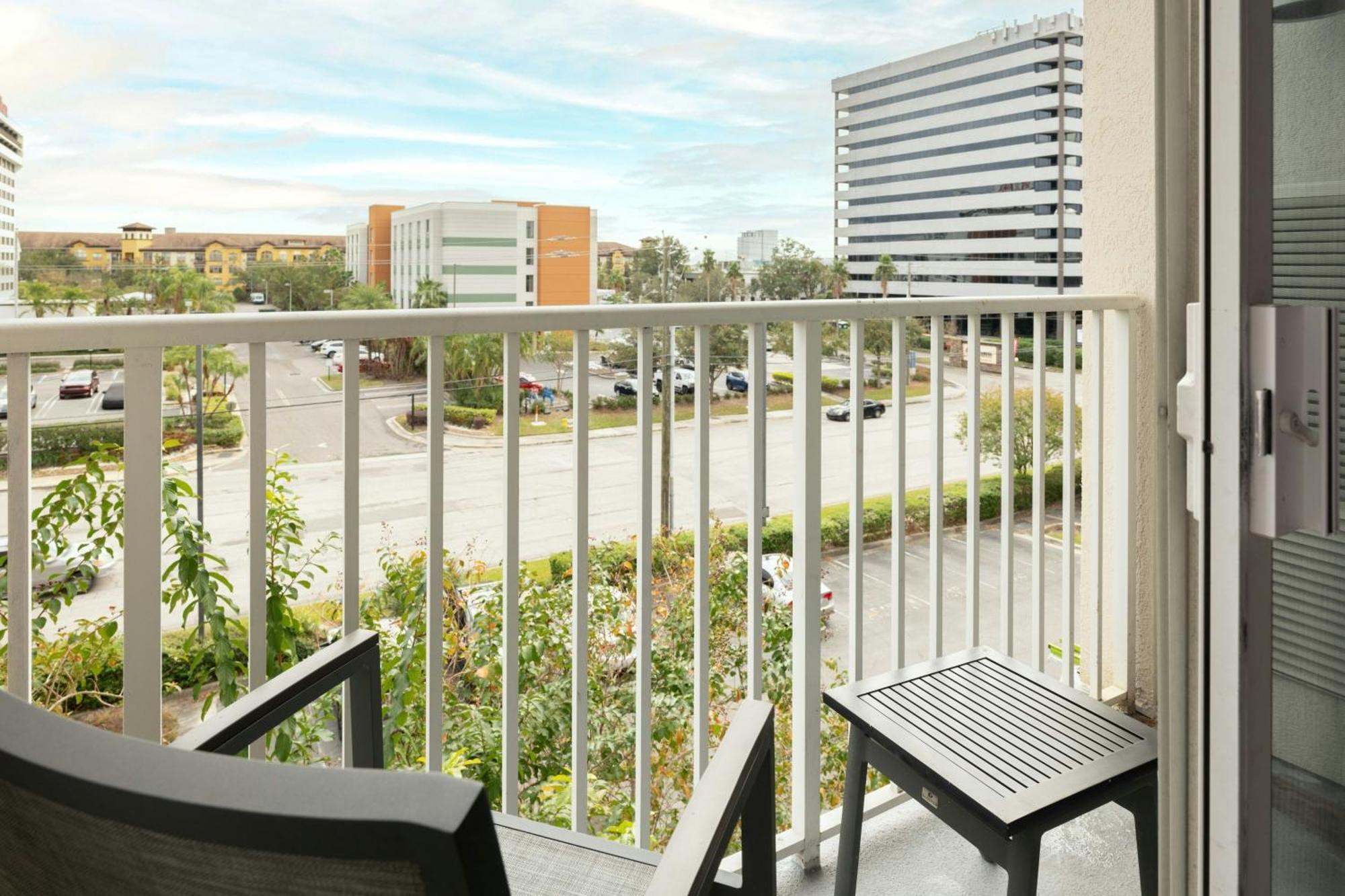 King Studio Balcony Sofa-Bed