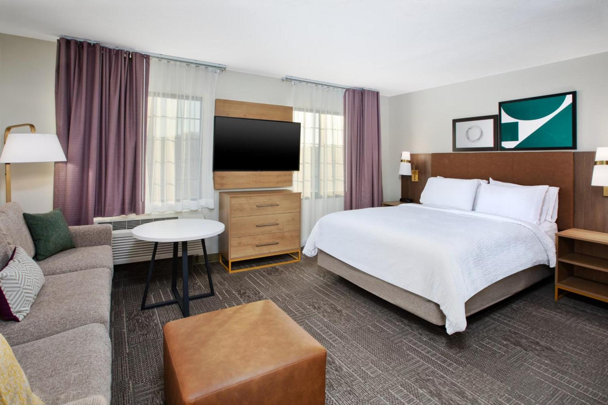One-Bedroom Suite