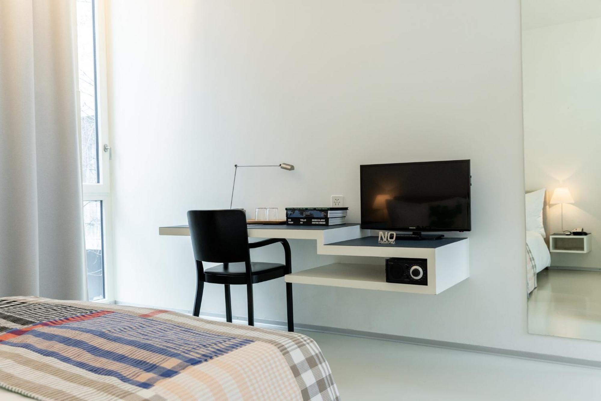 Small Design Room