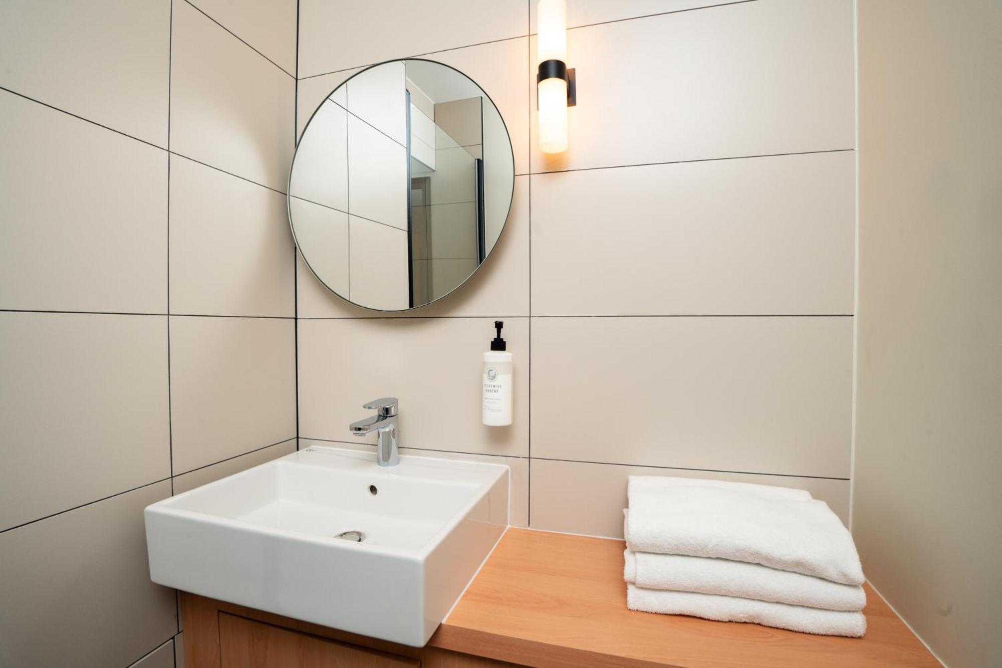 Family Quadruple room Bunkbeds shower