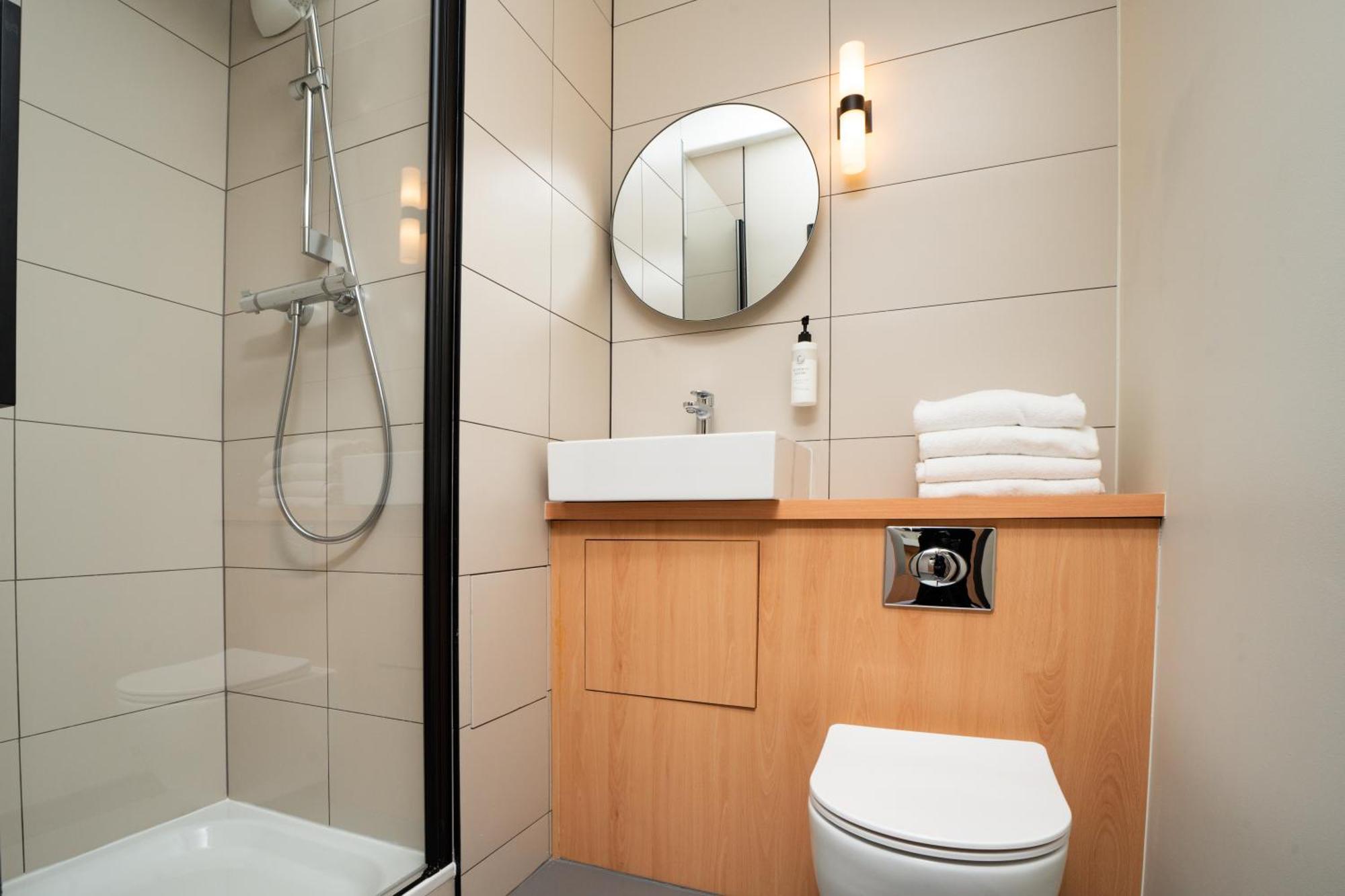 Family Quadruple room Bunkbeds shower