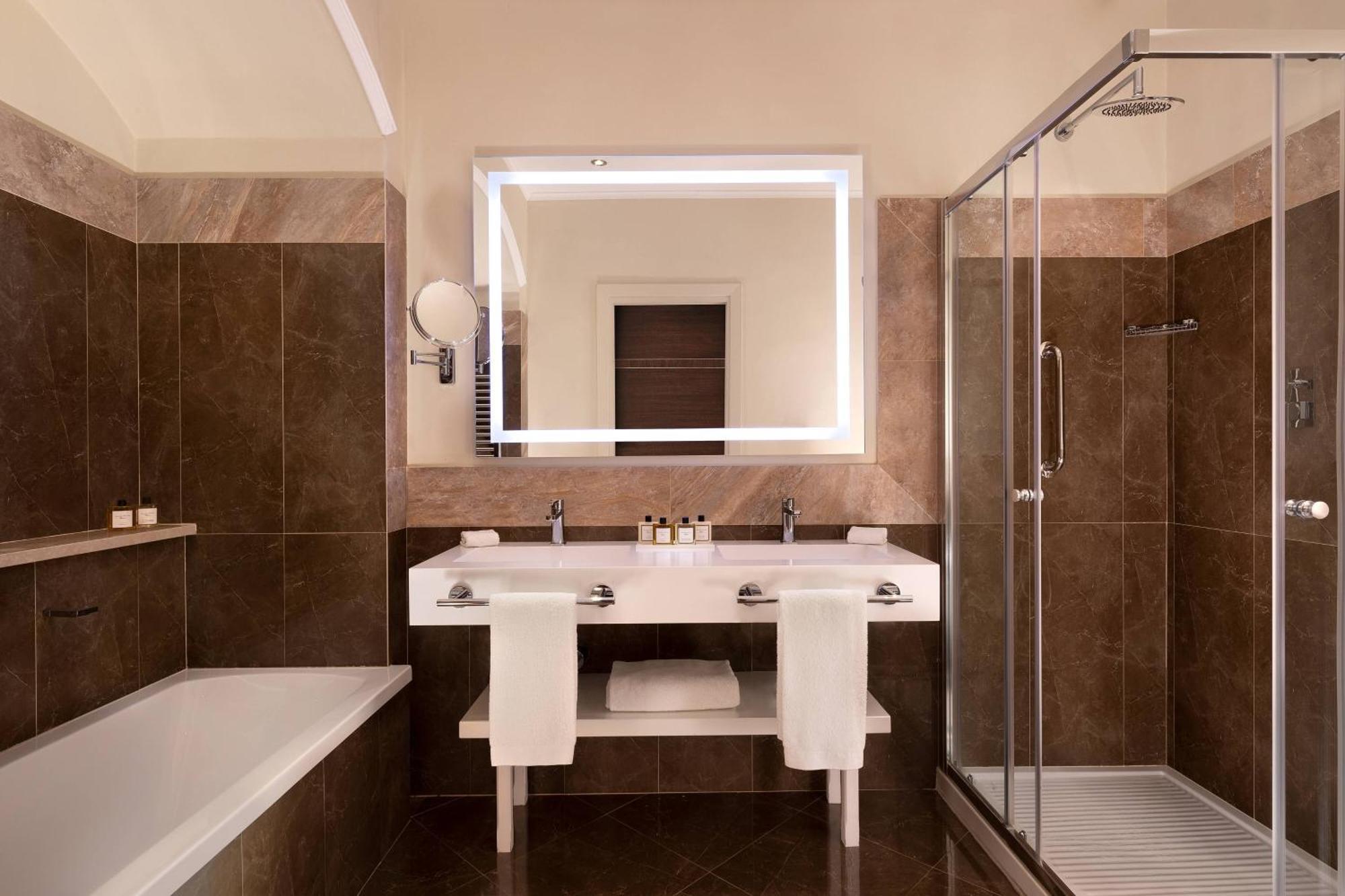 Royal Suite, Suite, 1 King, Balcony