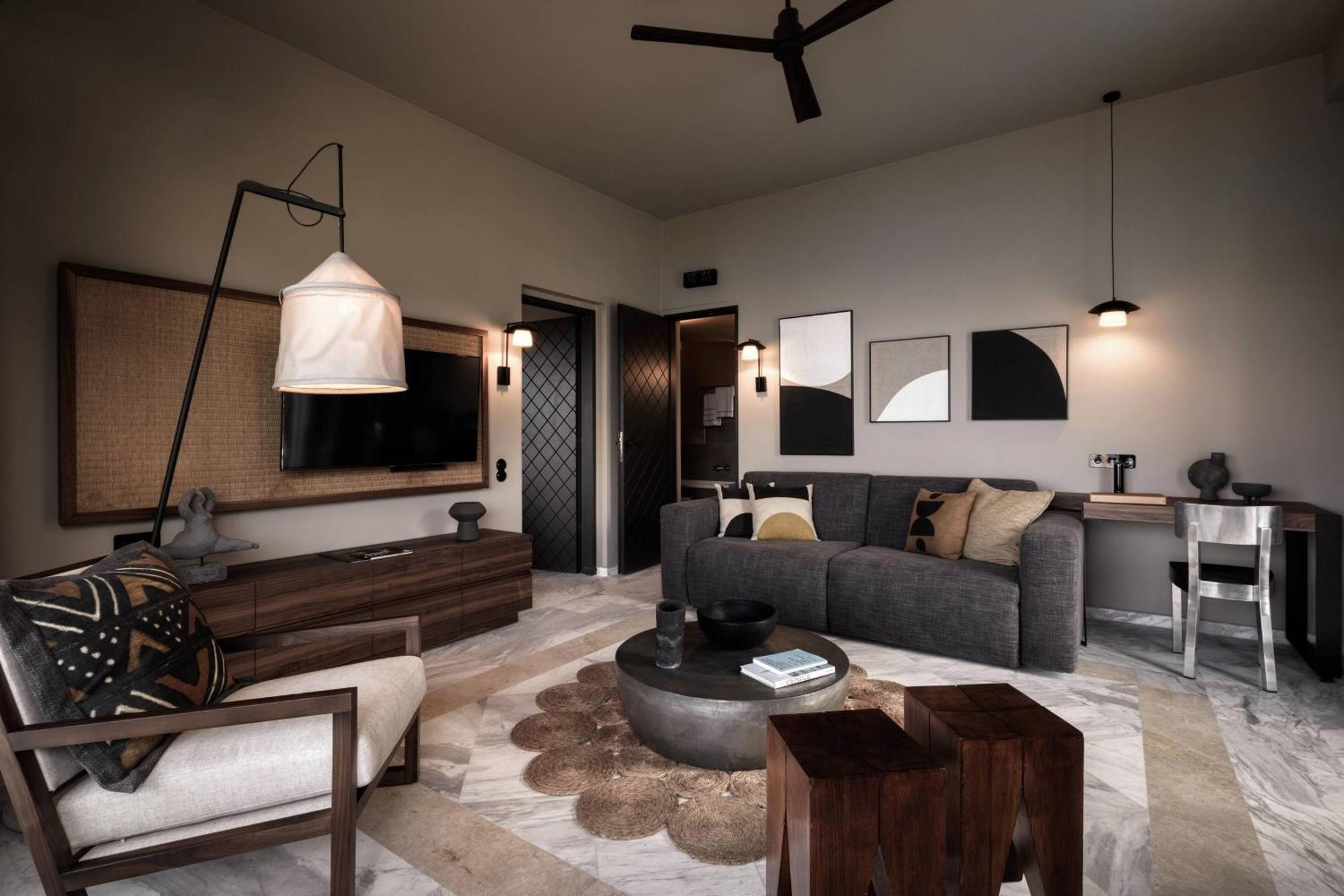 Premium One-Bedroom Suite Garden View