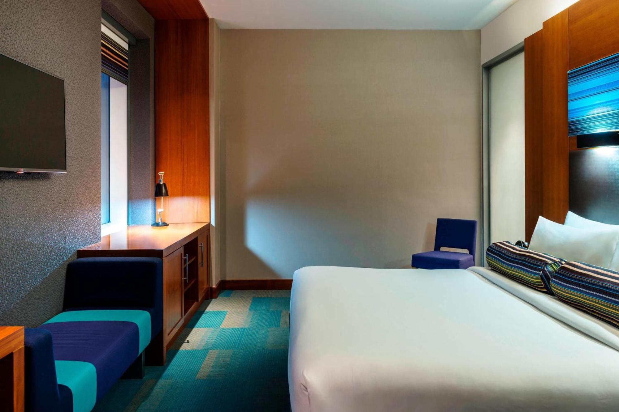 Aloft Room Guest room 1 King